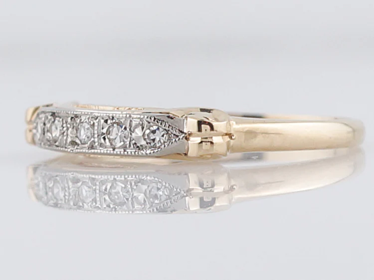 Antique Wedding Band Late Art Deco .20 Single Cut Diamonds in 14k - Image 3