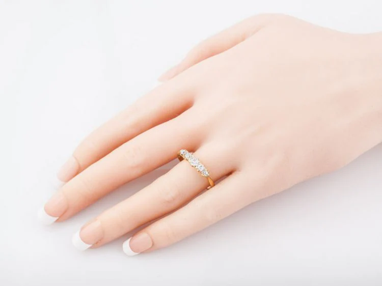 Antique Wedding Band Victorian .52 Old Mine Cut Diamonds in 18k Yellow Gold - Image 7