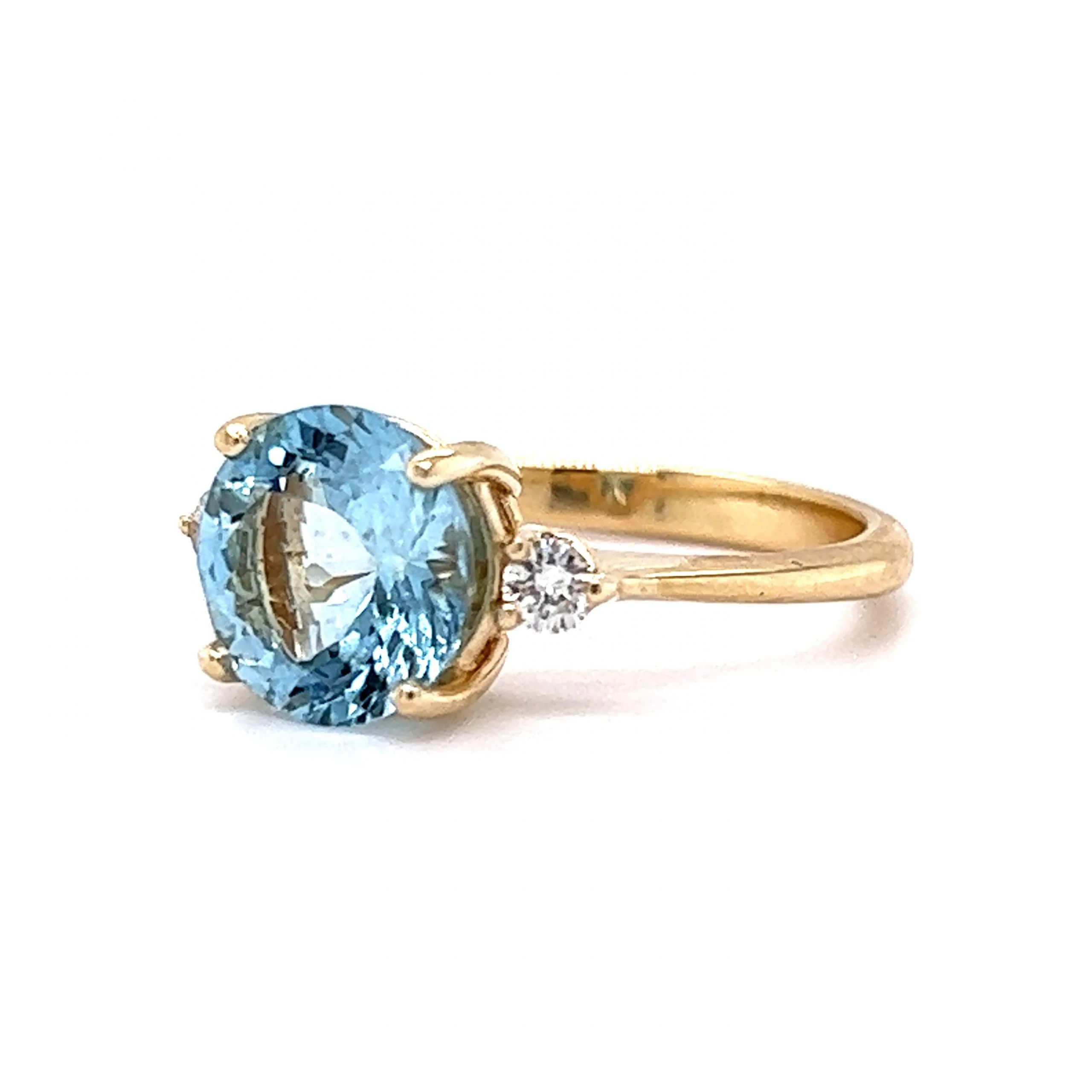 2.21 Aquamarine & Diamond Engagement Ring in 14k Gold - Image 2