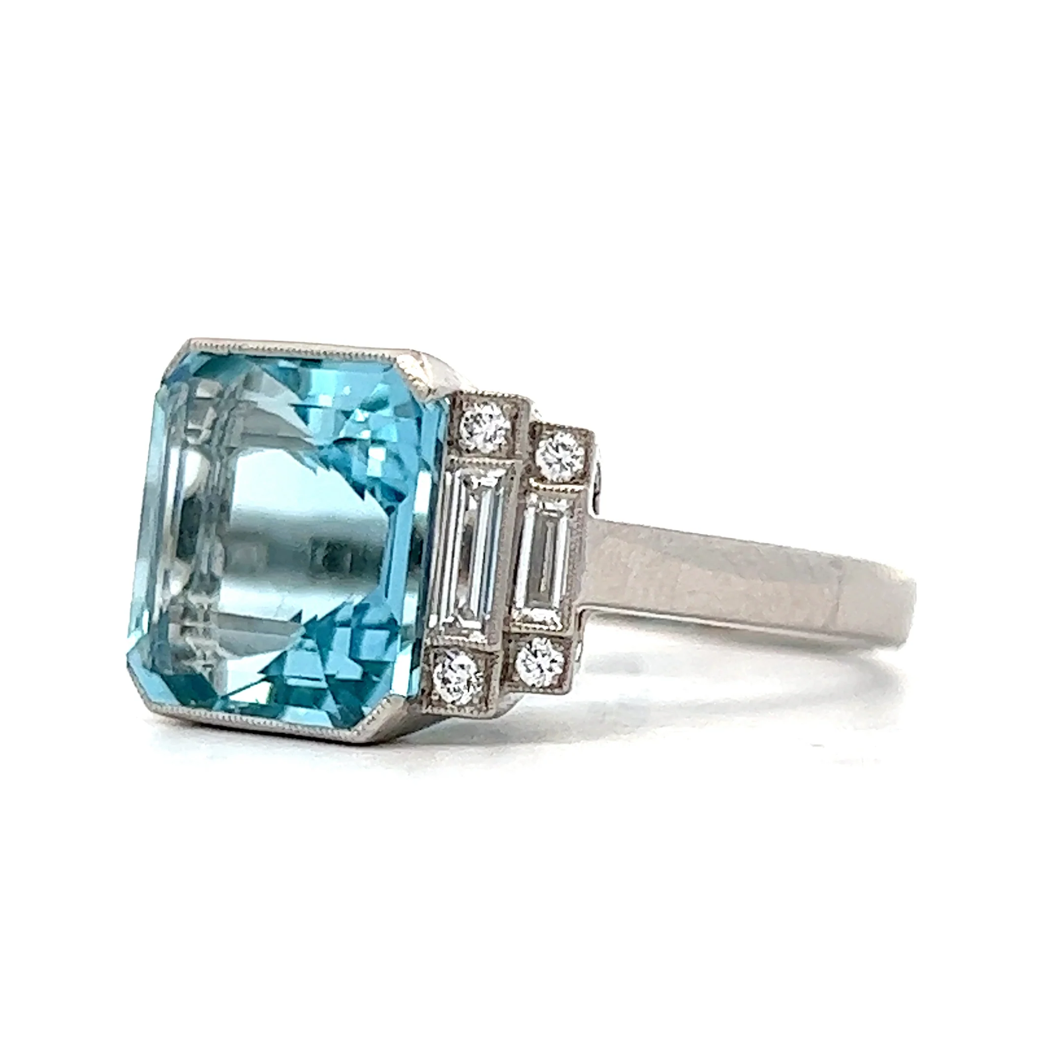 Aquamarine & Diamond Statement Ring in Platinum - Image 2