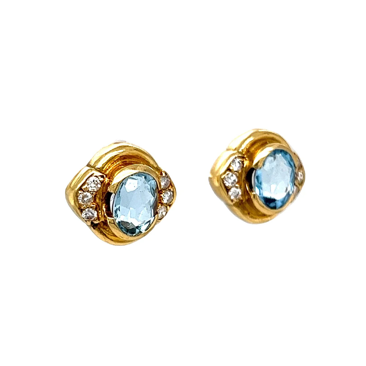 Aquamarine & Diamond Stud Earrings in 18k Yellow Gold - Image 3