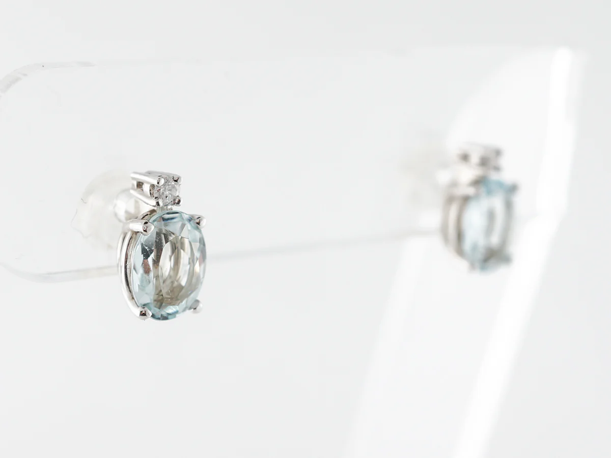 Aquamarine Earring Studs w/ Diamonds in White Gold - Image 2