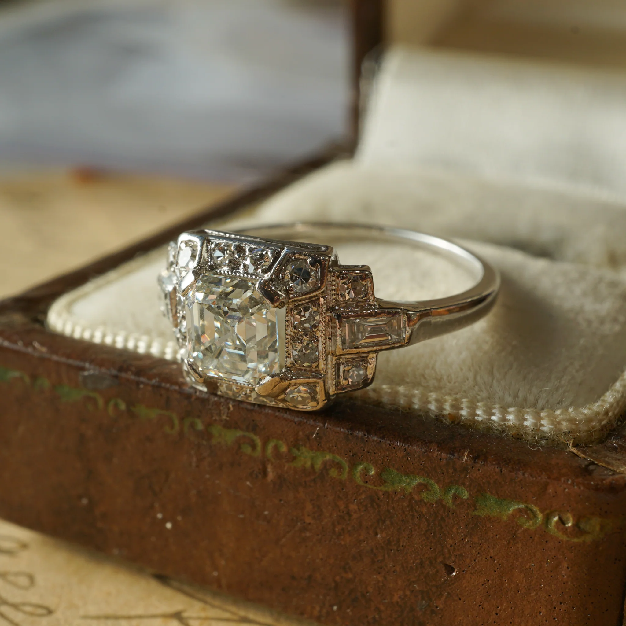 Art Deco 1.05 Asscher Cut Diamond Engagement Ring in Platinum - Image 6