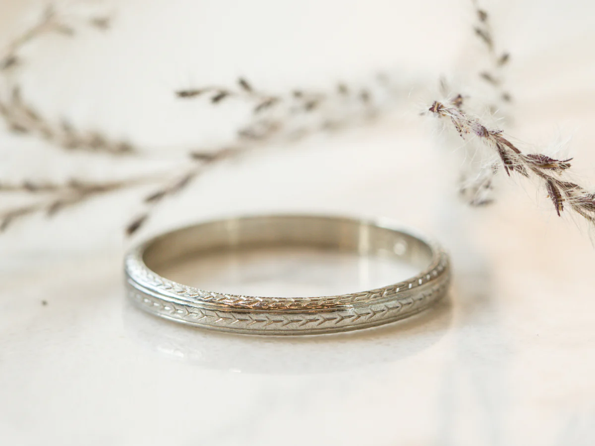 Art Deco Chevron Engraved Wedding Band in White Gold - Image 4