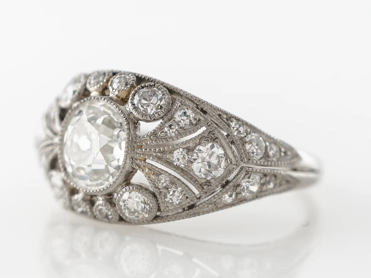 Art Deco Diamond & Filigree Engagement Ring in Platinum - Image 2
