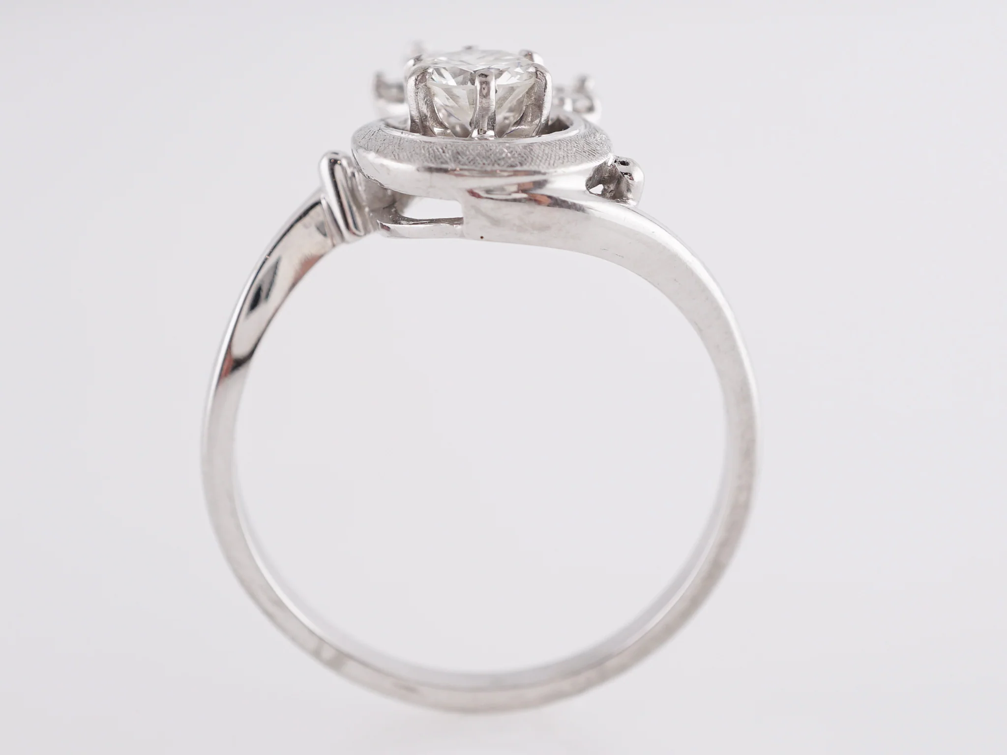 Art Deco Jabel Floral Cluster Diamond Ring in 18K White Gold - Image 4