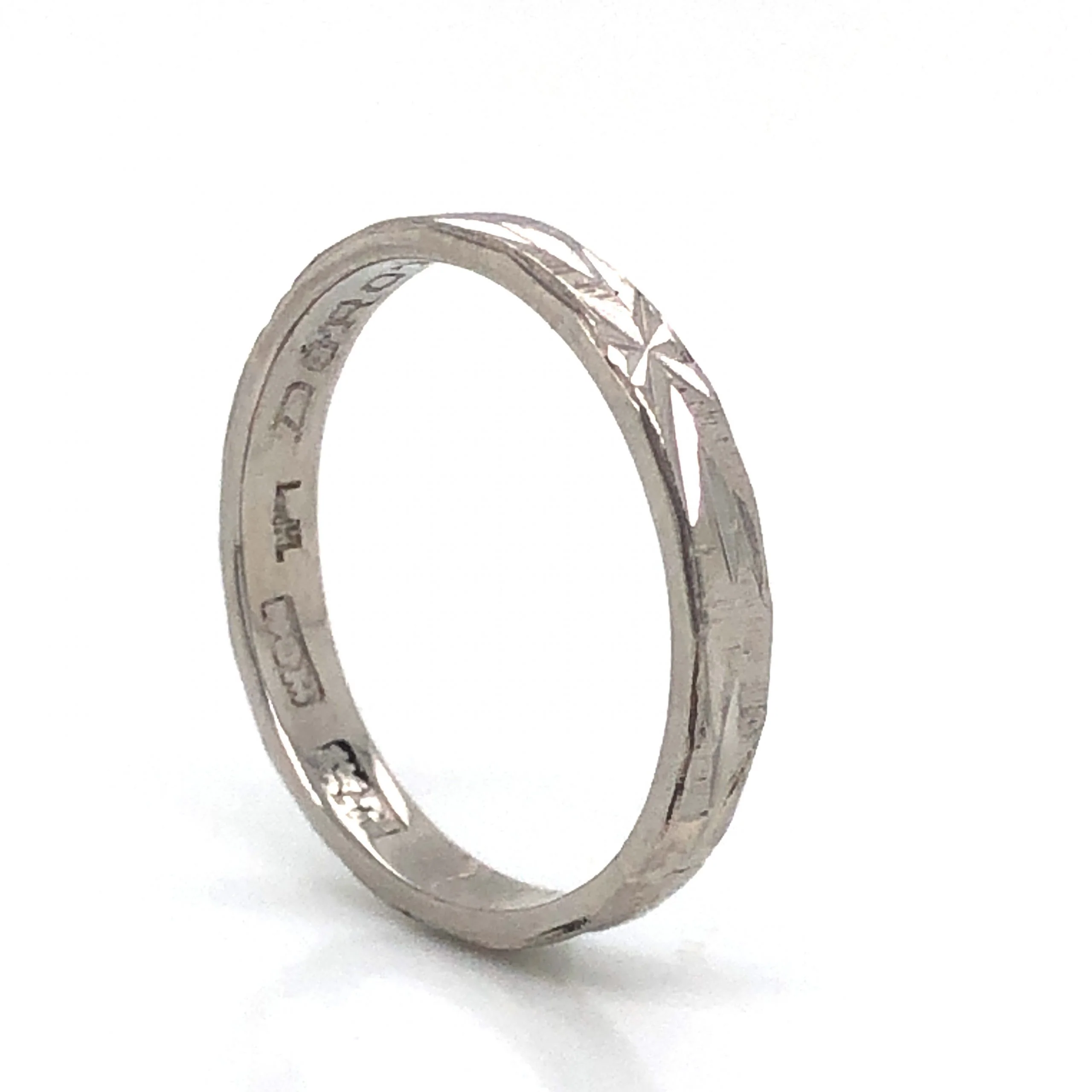 Art Deco Hand Engraved Wedding Band in Platinum - Image 5