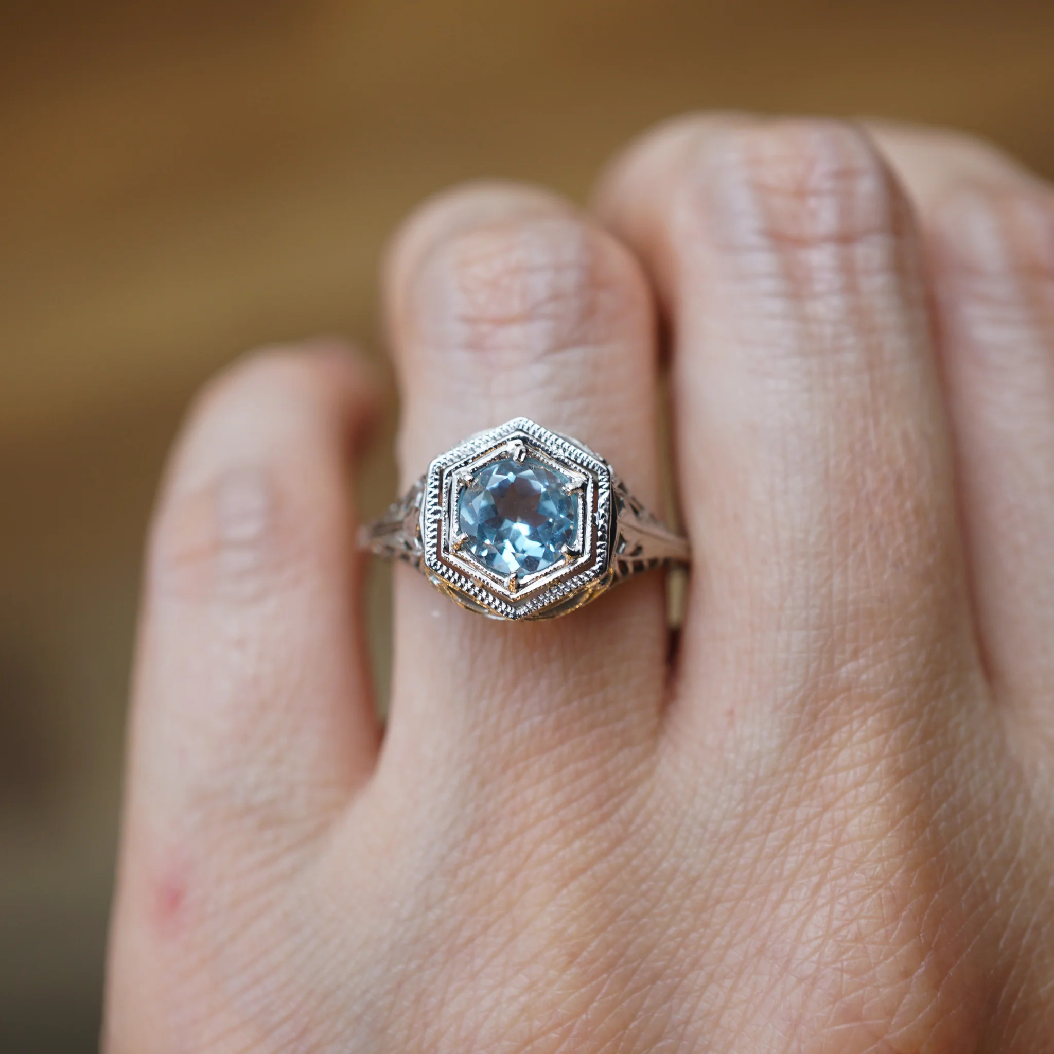 Art Deco Hexagonal Aquamarine Ring in 18K White Gold - Image 7