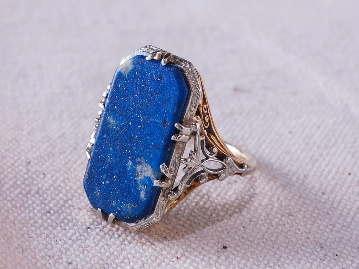 Art Deco Lapis Lazuli Ring in Yellow & White Gold - Image 6