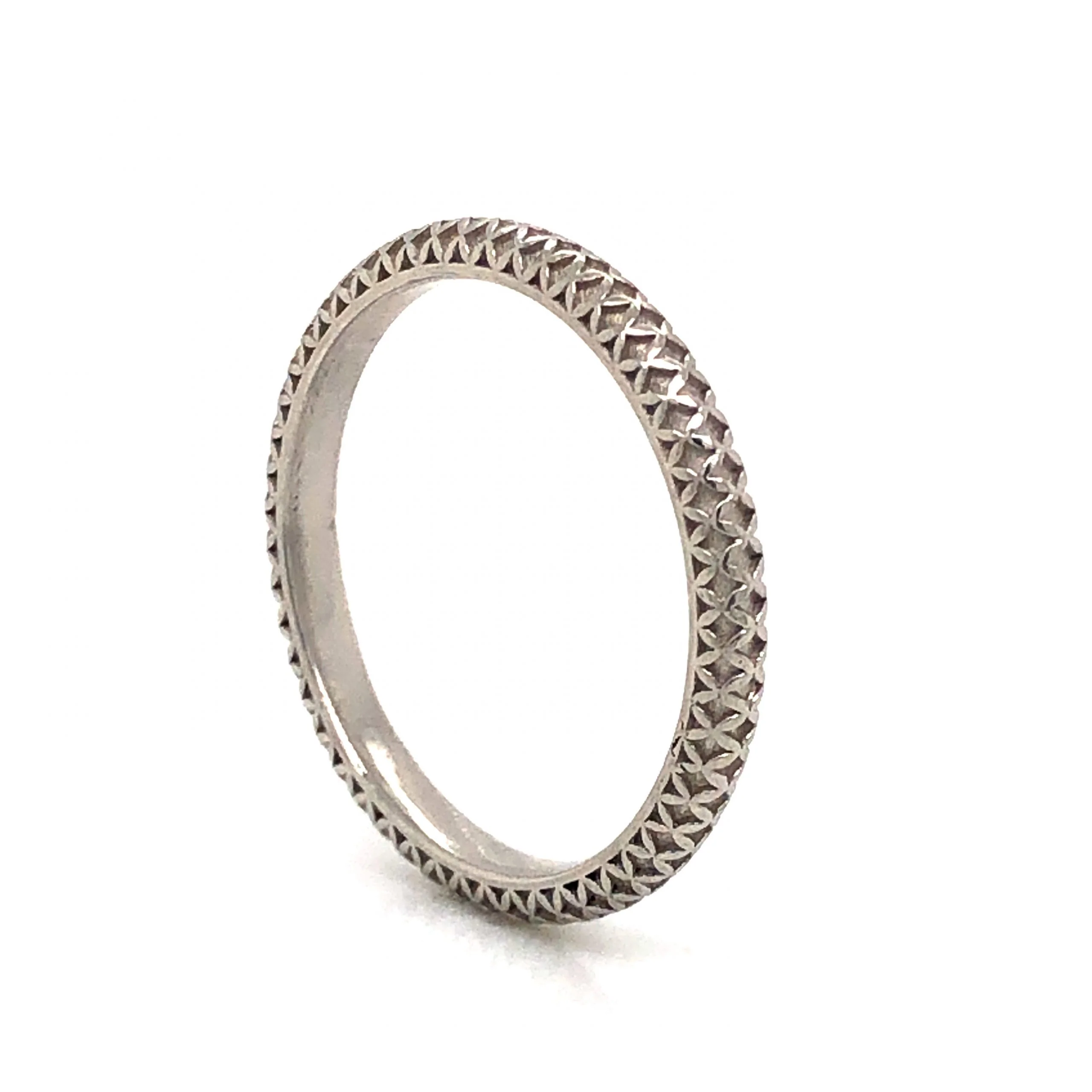 Art Deco Patterned Wedding Band in Platinum - Image 4