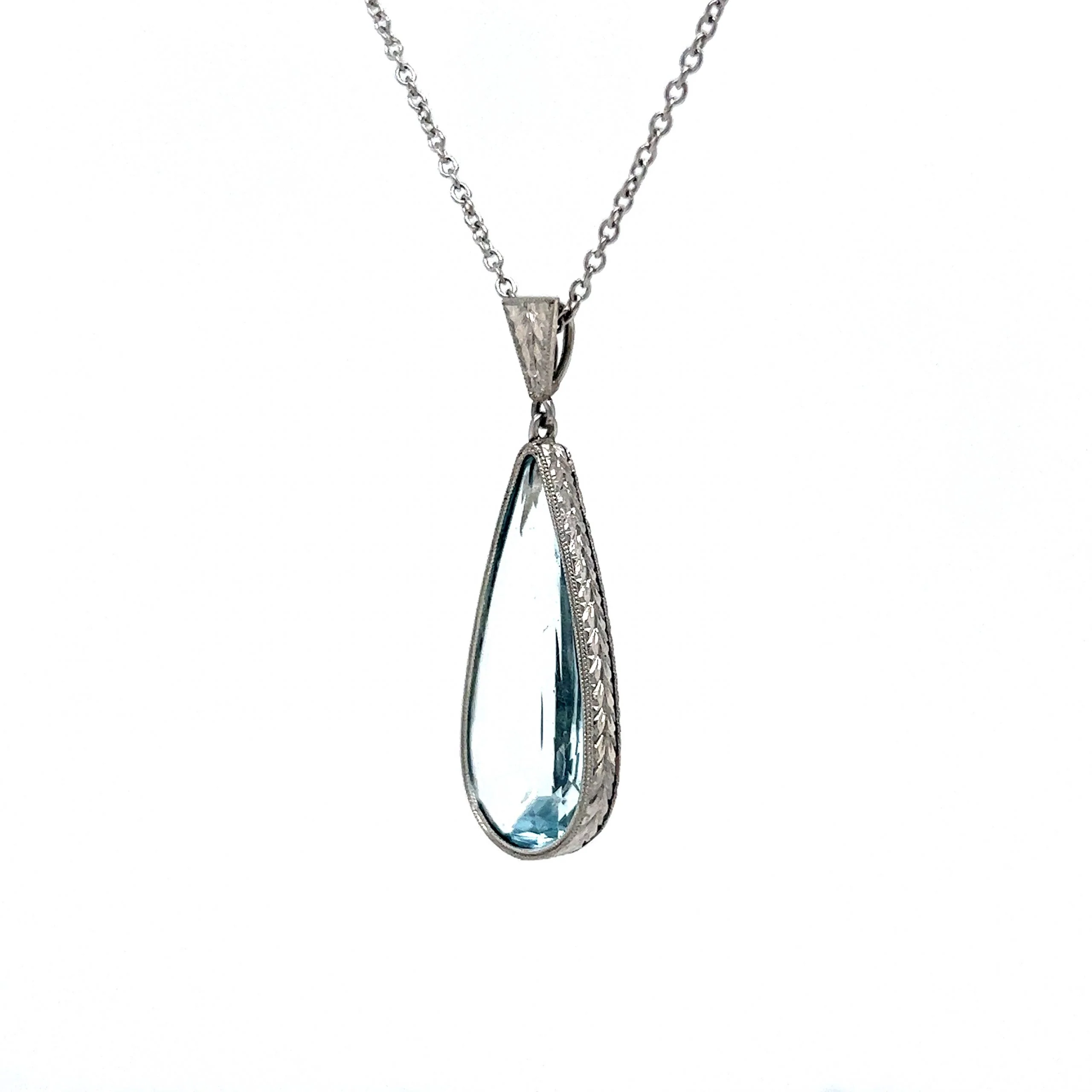 Art Deco Pear Cut Aquamarine Pendant Necklace in Platinum - Image 2
