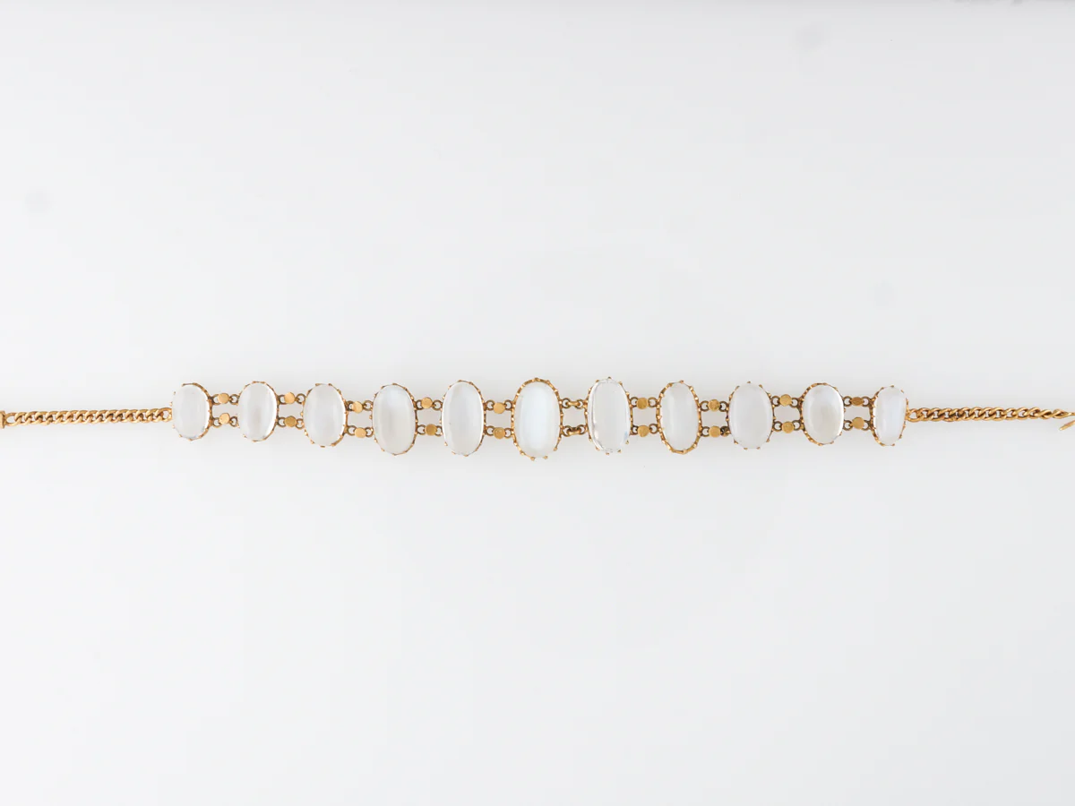 Art Nouveau Cabochon Moonstone Yellow Gold Bracelet in 14k