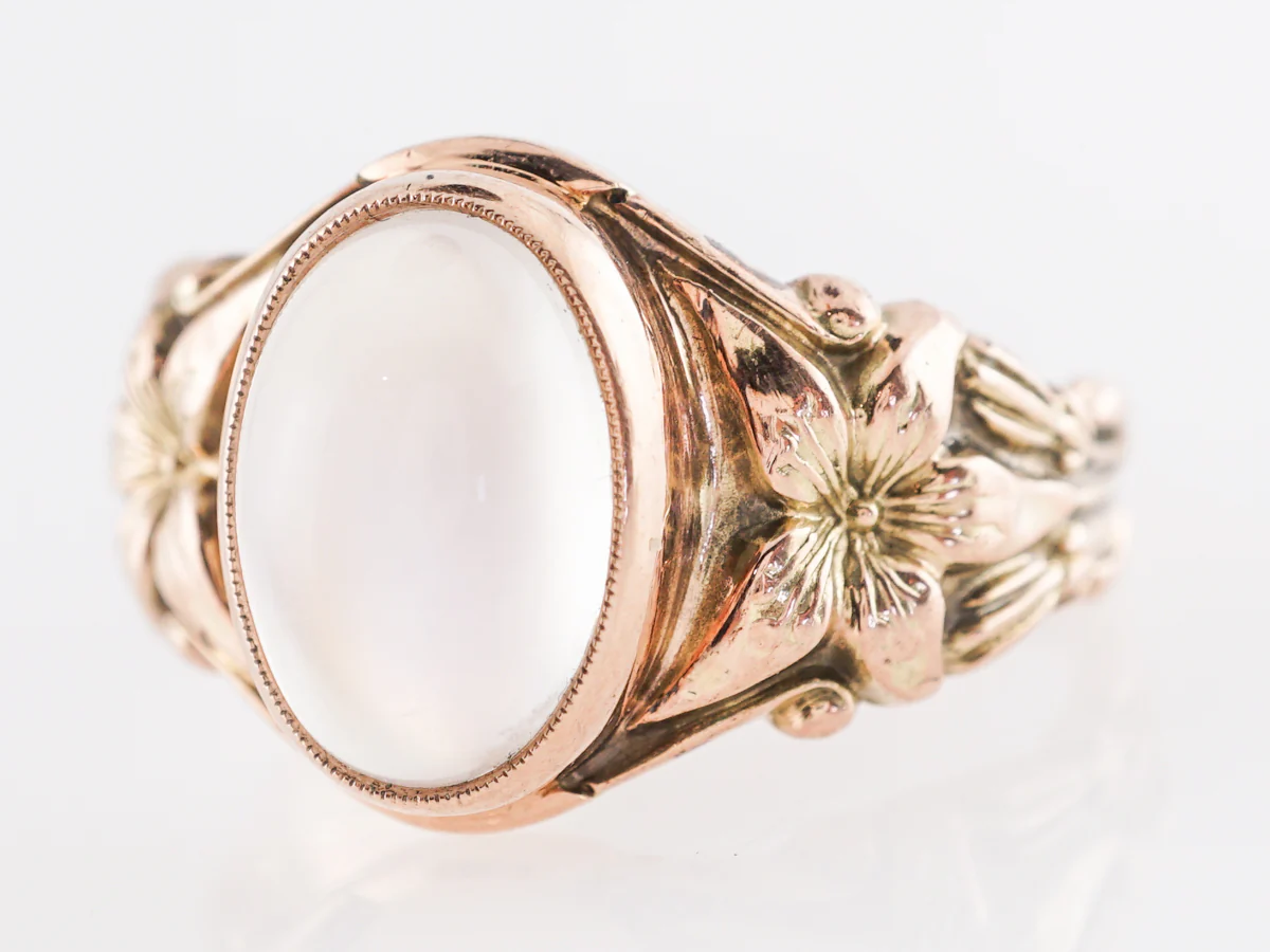 Art Nouveau Moonstone Cocktail Ring in 14k Yellow Gold - Image 2