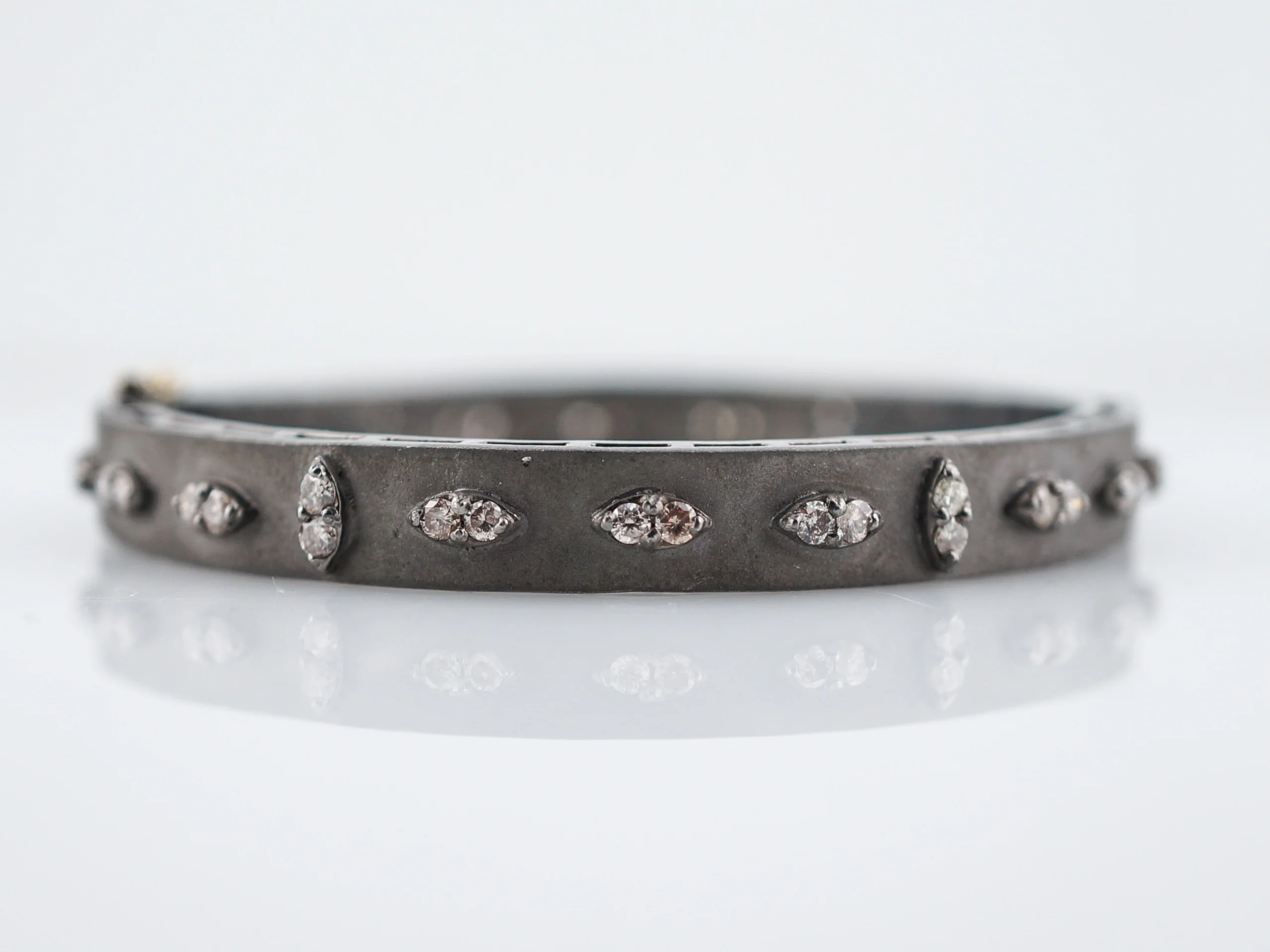 Bangle Bracelet Modern 2.20 Round Brilliant Cut Diamonds in Sterling Silver
