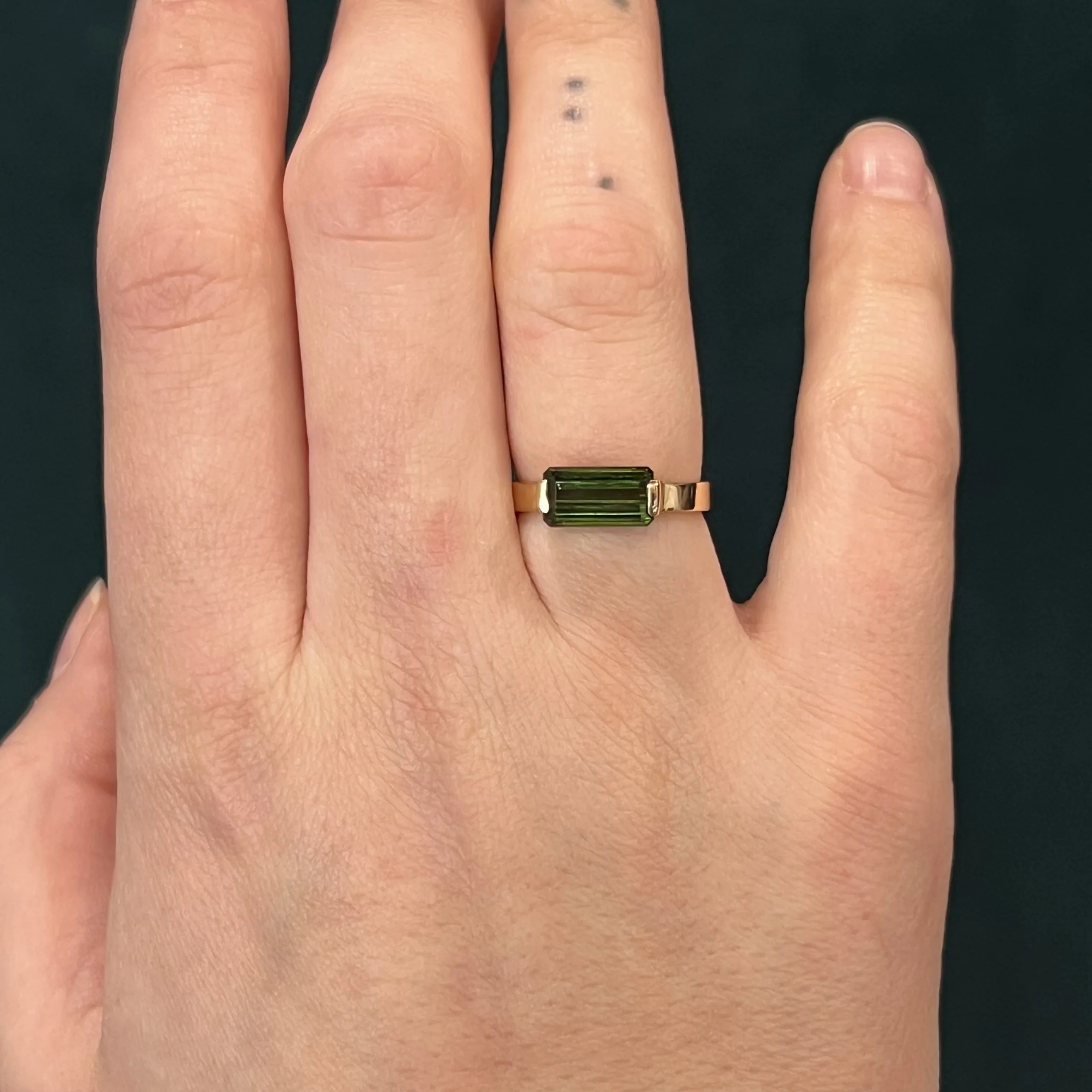 Bar Set Green Tourmaline Cocktail Ring in 14k Yellow Gold - Image 6