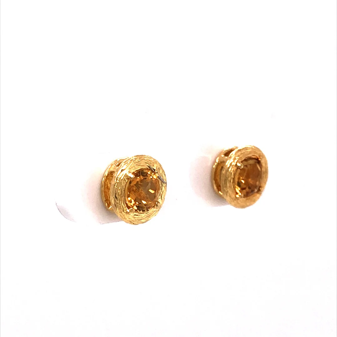 Bark Textured Citrine Stud Earrings in 18k Yellow Gold - Image 3