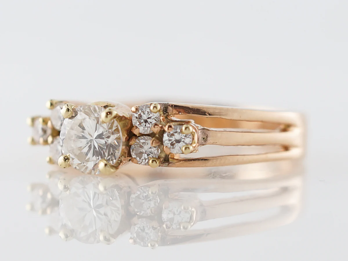 Beautiful Vintage Diamond Engagement Ring 1960's 14k - Image 2