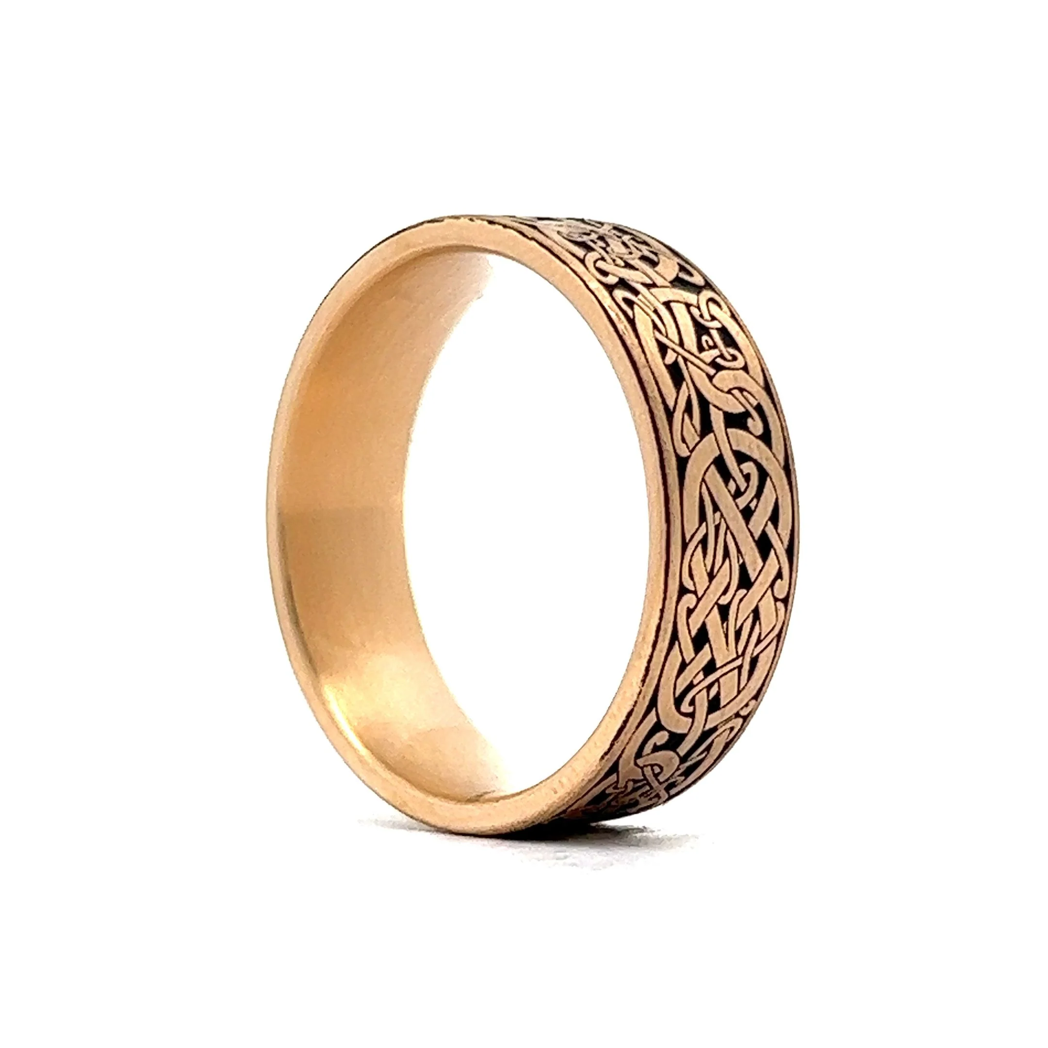 Benchmark Men's Tantalum Knot Wedding Band in 14k Yellow Gold - Image 5