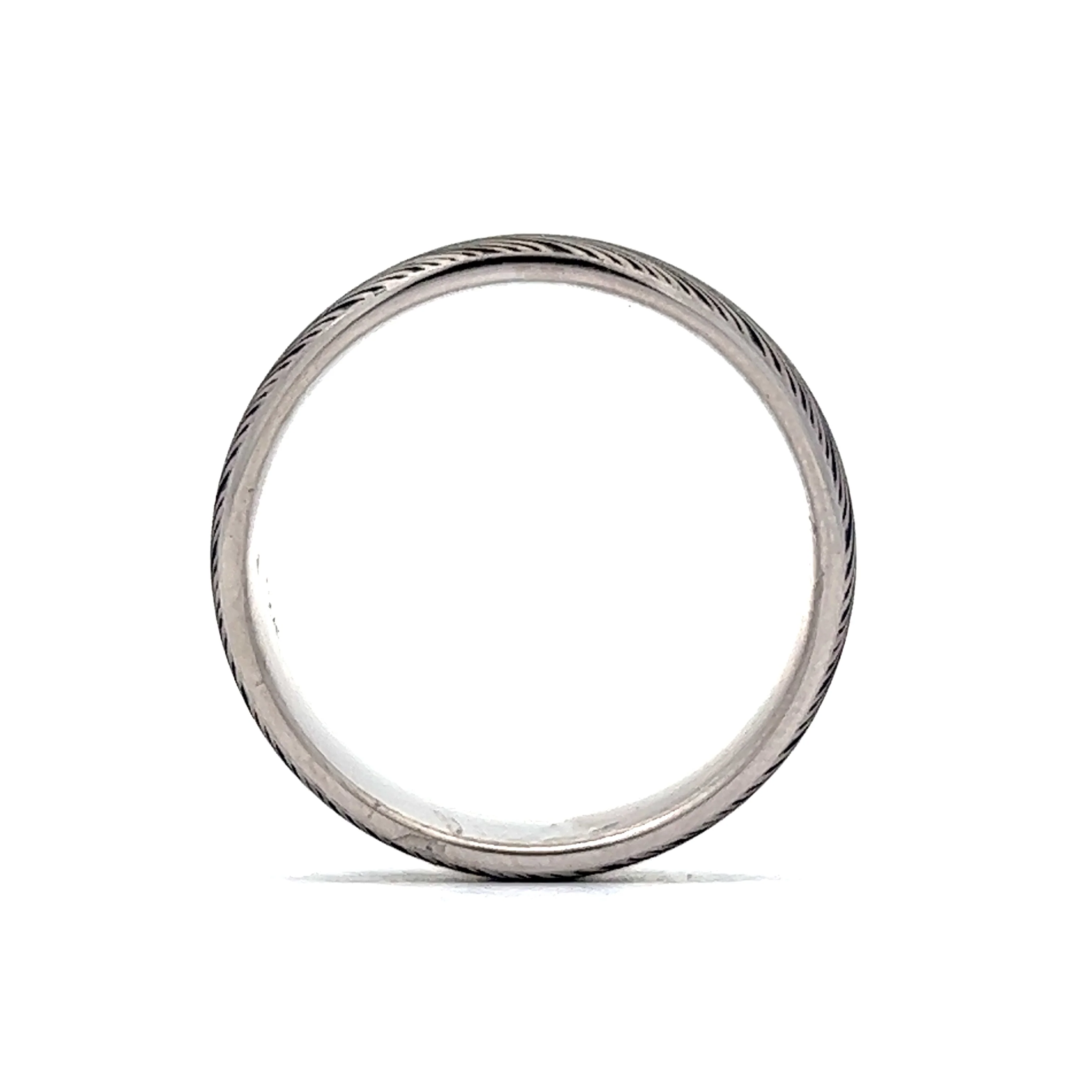 Benchmark Men's Tantalum Wood Grain Wedding Band in 14k White Gold - Image 4