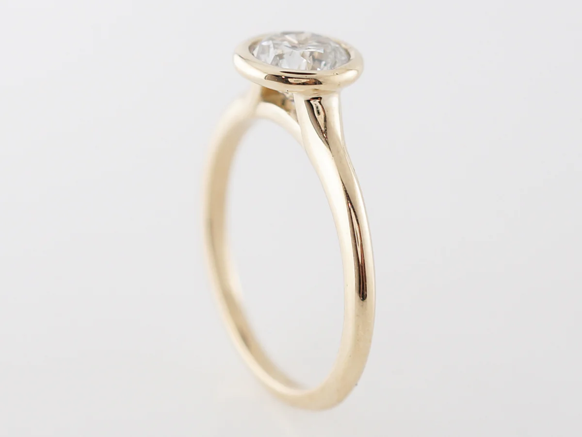 Bezel Set Engagement Ring 1 Carat Diamond in Yellow Gold - Image 5