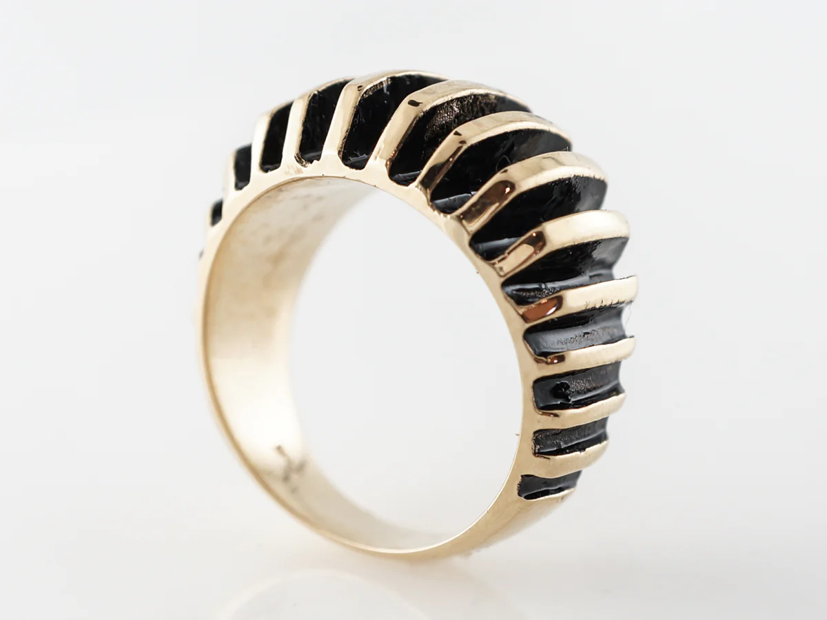 Black Enamel Textured Ring in Yellow Gold - Image 5