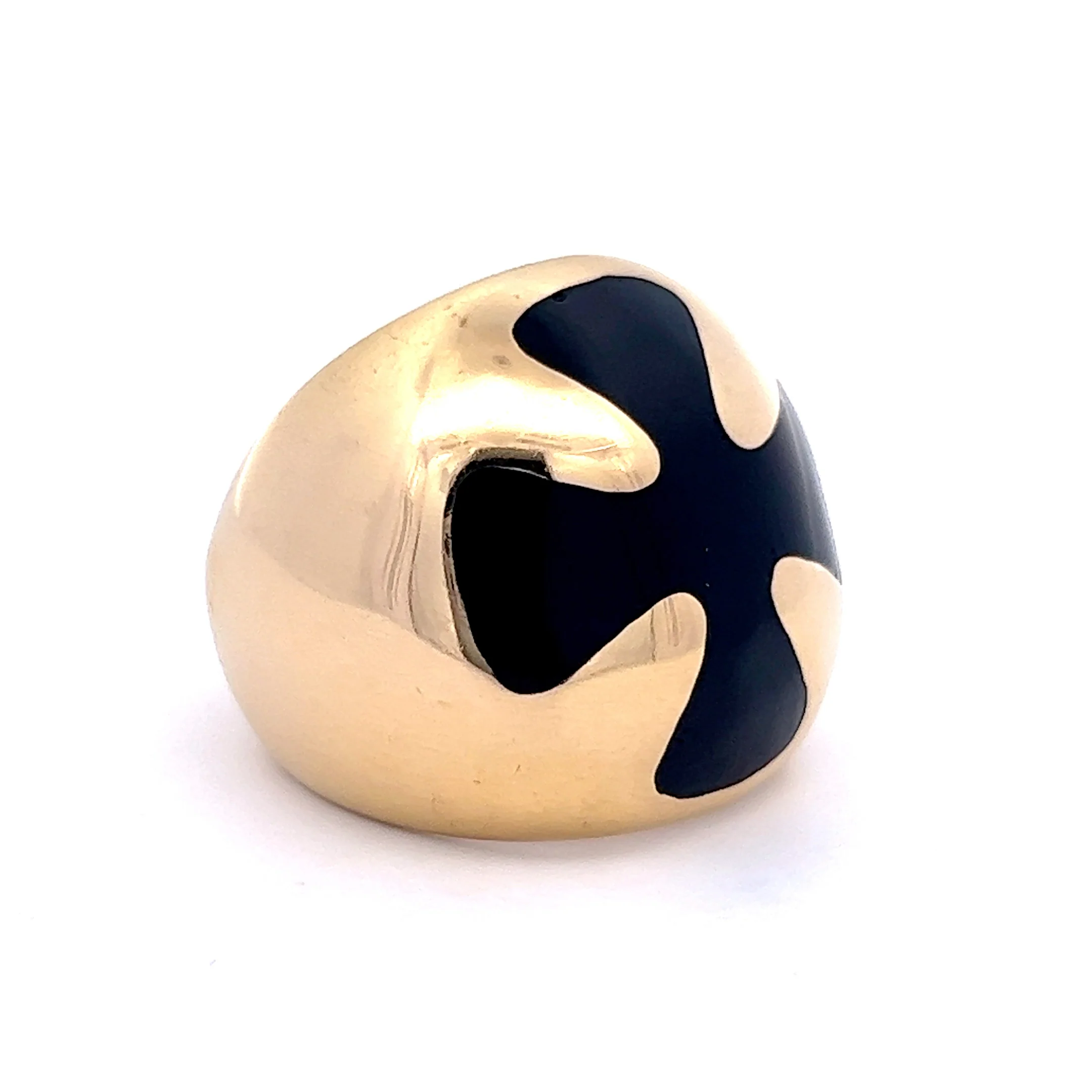 Black Onyx Cocktail Ring in 18k Yellow Gold - Image 3