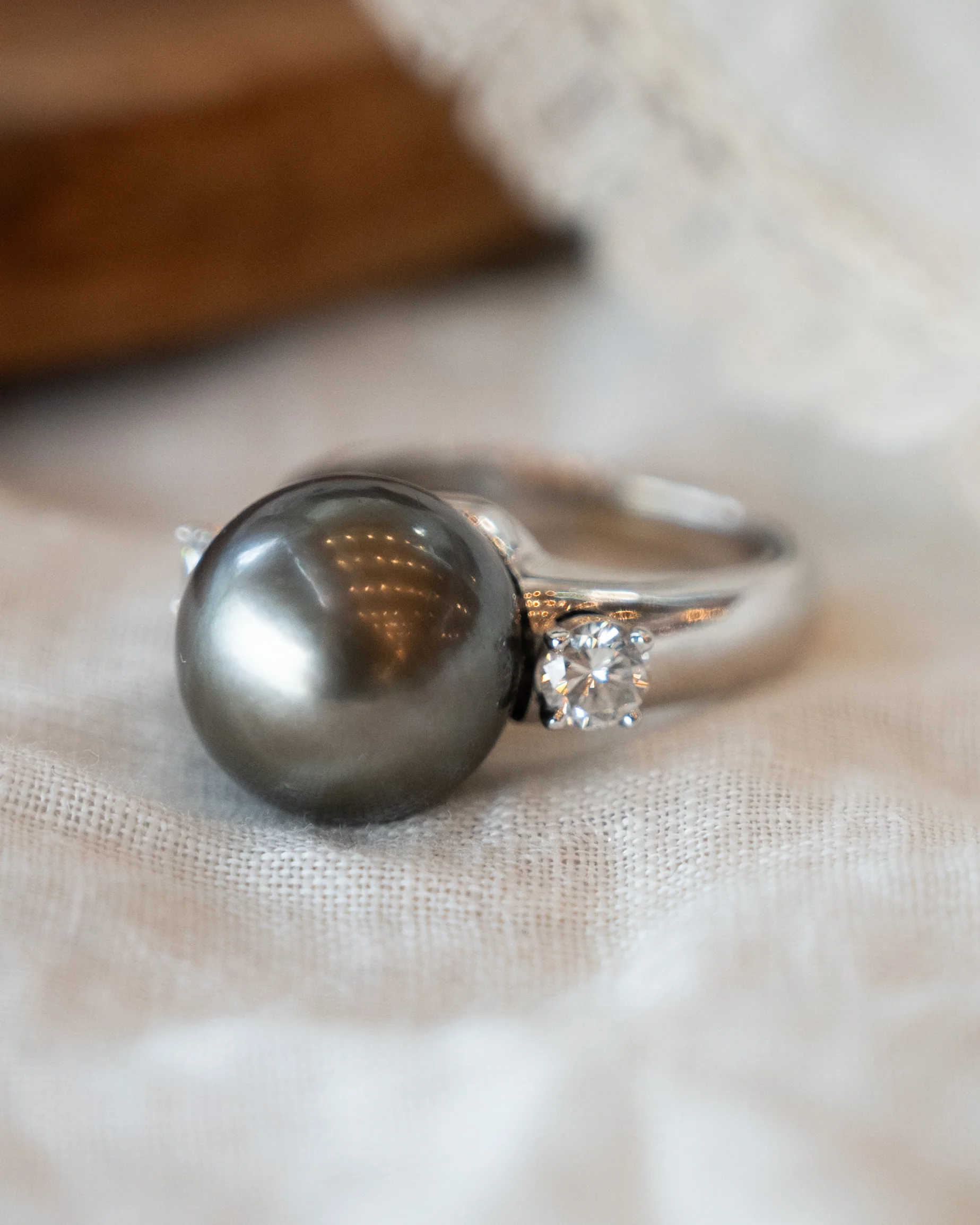 Black Pearl & Diamond Cocktail Ring 18k White Gold - Image 6