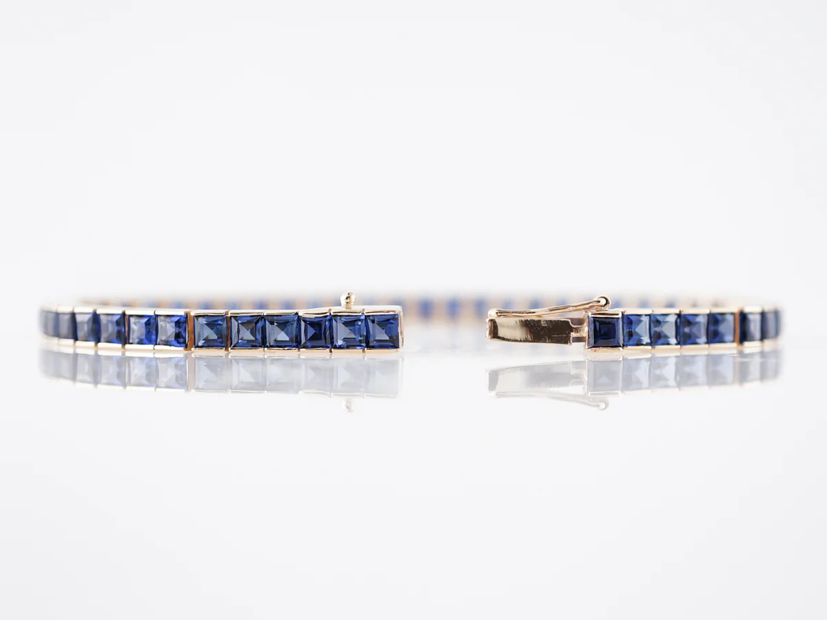 Bracelet Modern 12.10 Step Cut Sapphires in 14K Yellow Gold - Image 2