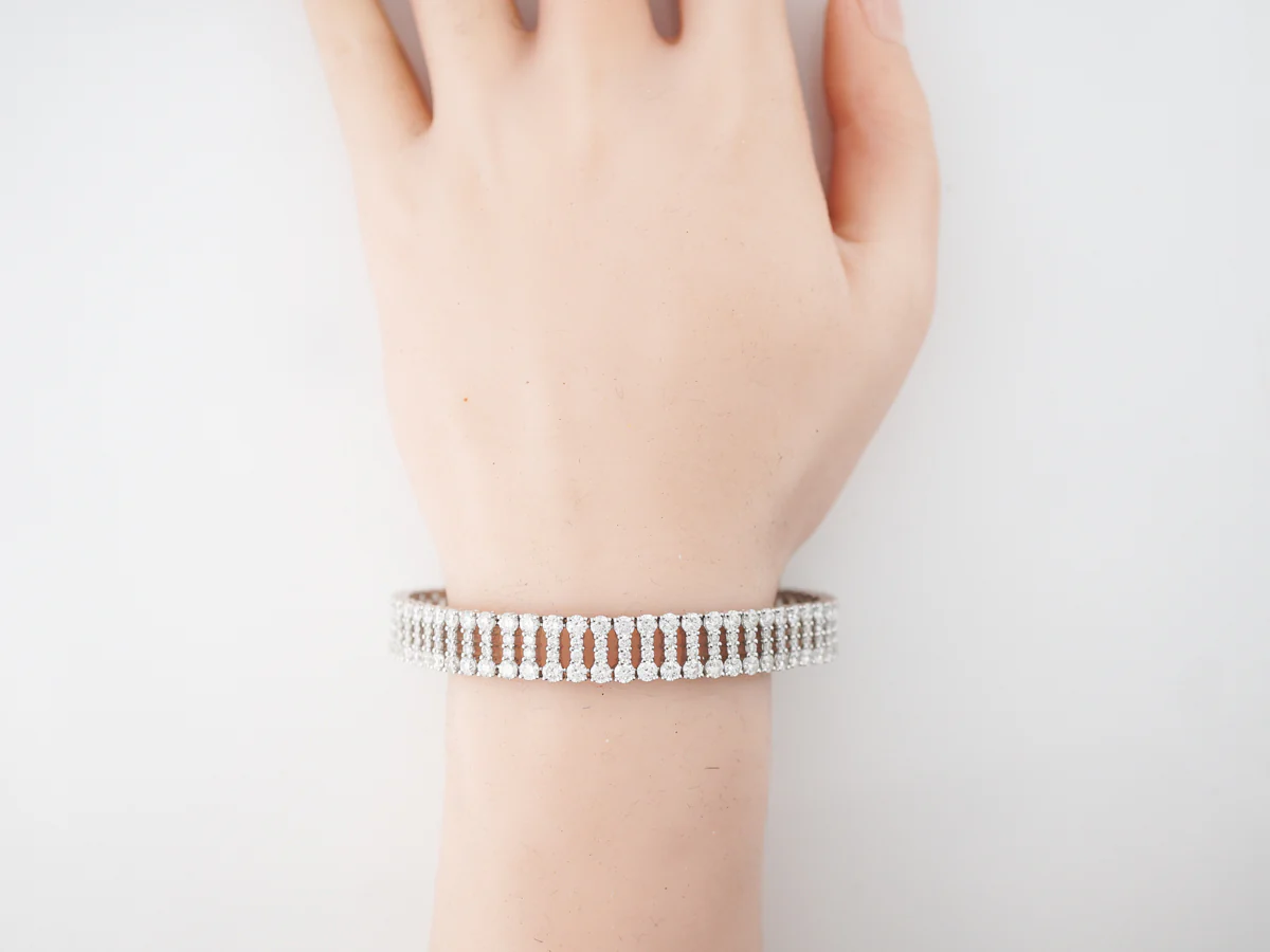 **RTV 1/17/19**Bracelet Modern 14.75 Round Brilliant Cut Diamonds in 18k White Gold - Image 4