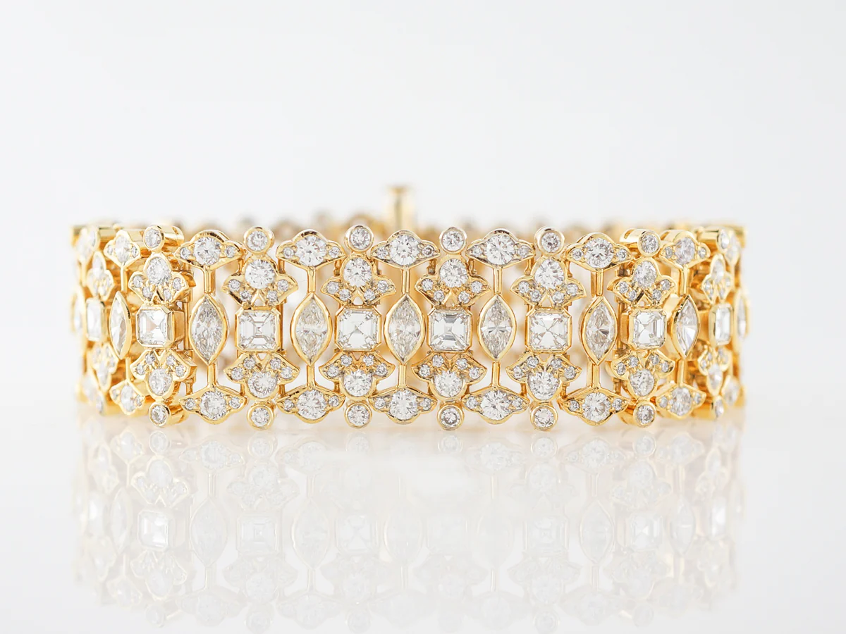 **RTV 1/17/19**Bracelet Modern 18.56 Asscher, Marquise, & Round Brilliant Cut Diamonds in 18k Yellow Gold