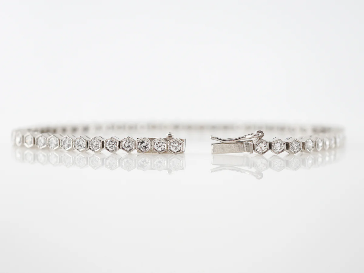 **RTV**Bracelet Modern 3.24 Round Brilliant Cut Diamonds in Platinum - Image 2
