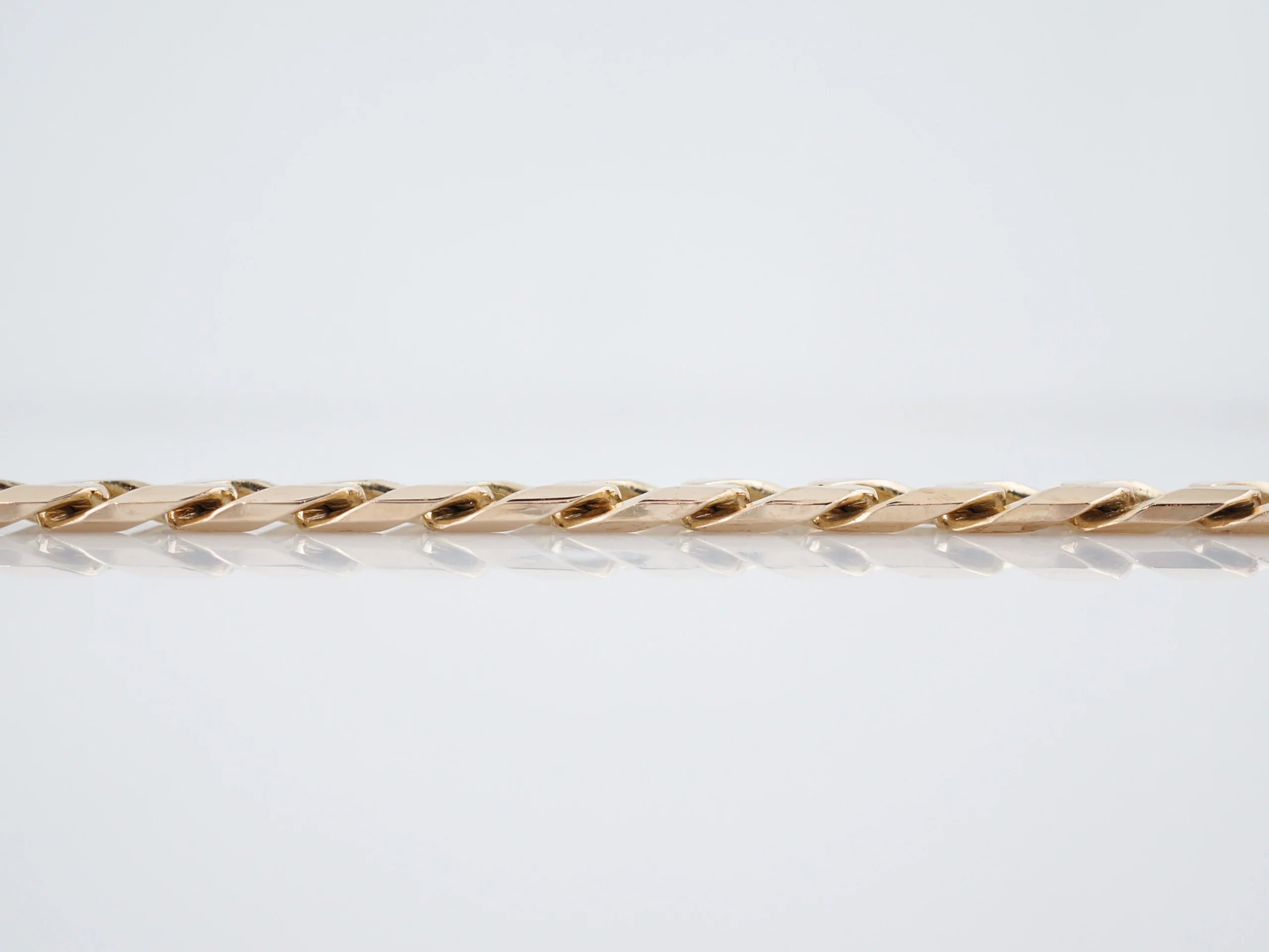 Bracelet Modern Chain Link in 14K Yellow Gold - Image 4