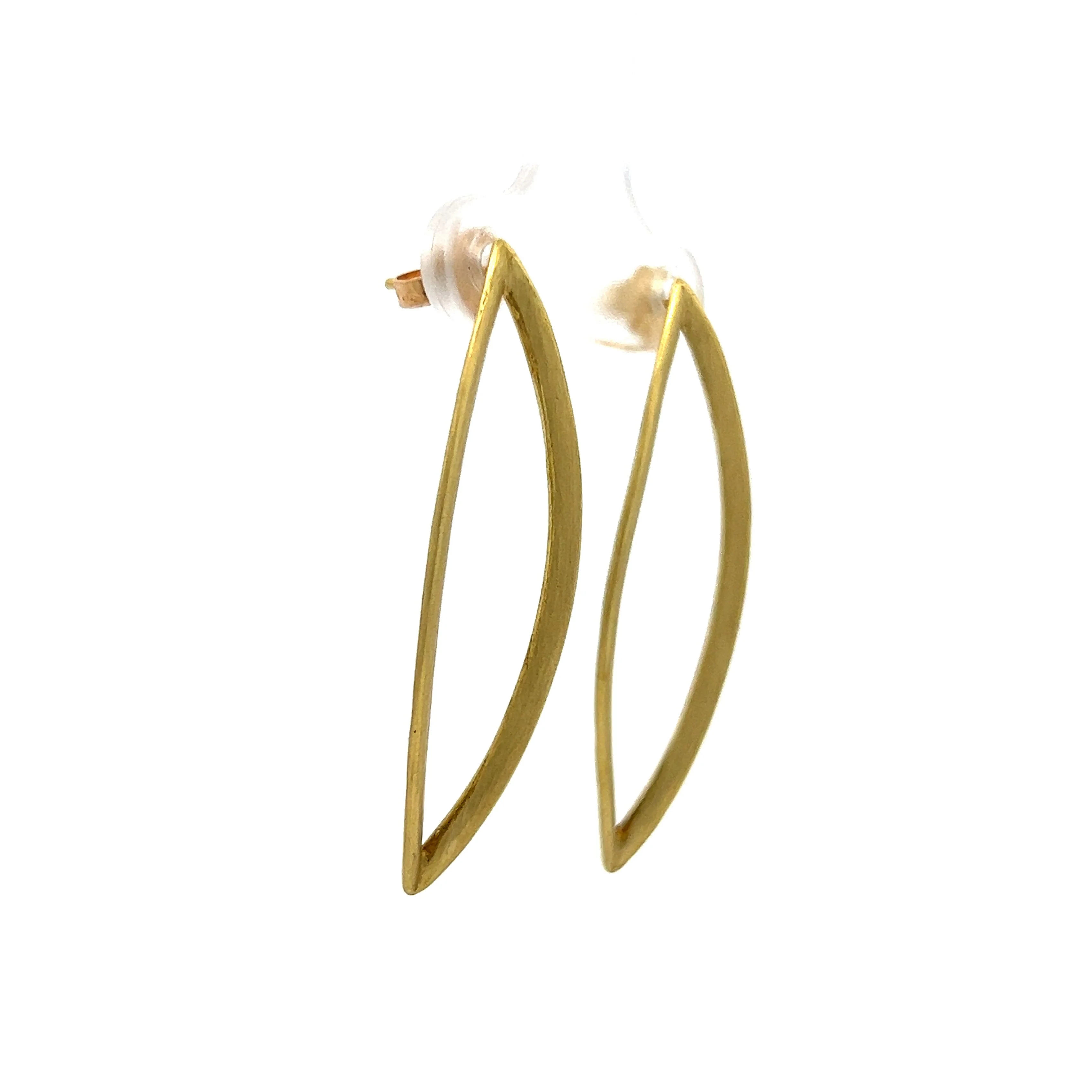 Brushed Gold Marquis Hoop Earrings in 18k Yellow Gold - Image 3