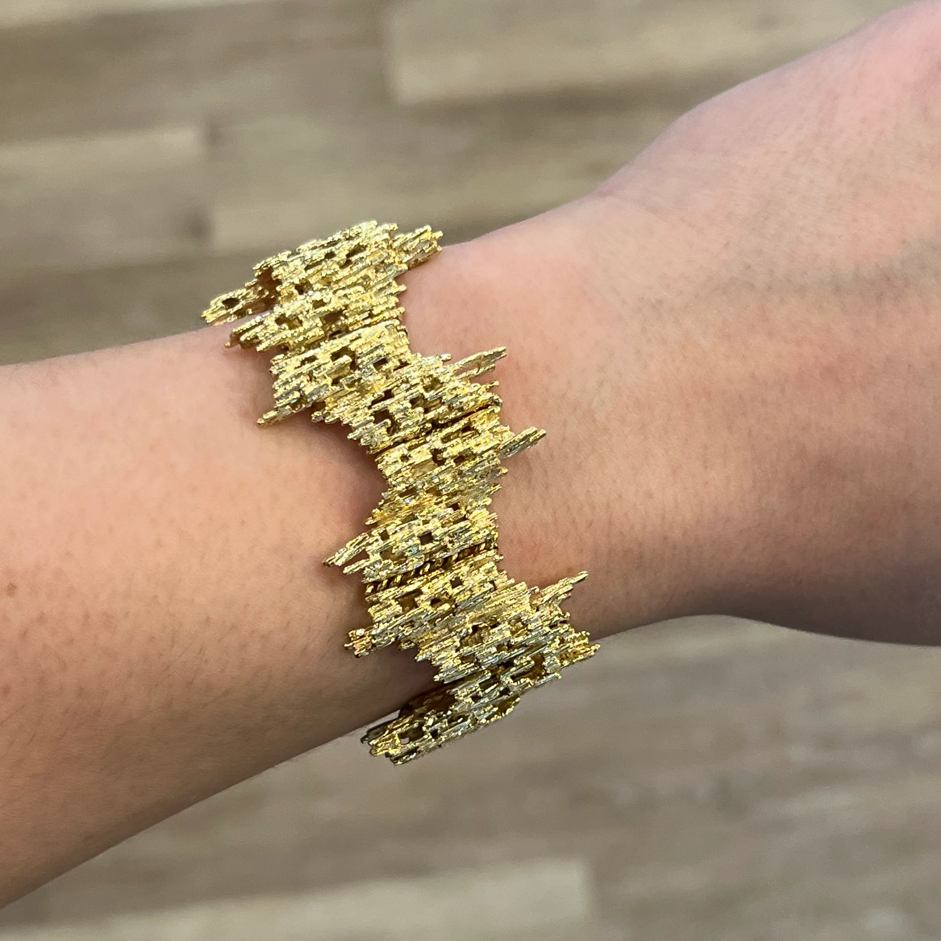 Brutalist Bark Textured Bracelet in 18k Yellow Gold - Image 5