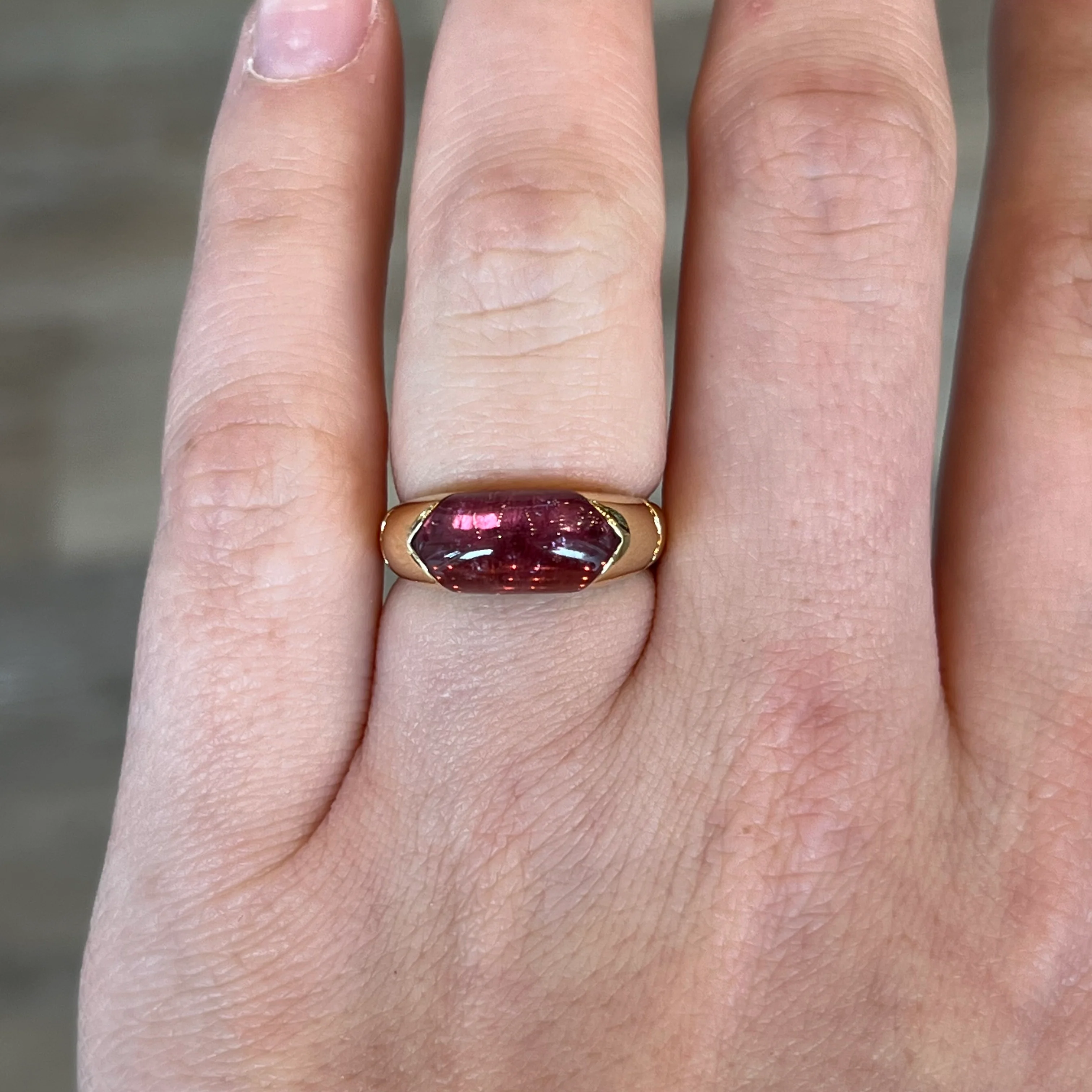 Bulgari Tronchetto Pink Tourmaline Ring in 18k Yellow Gold - Image 6