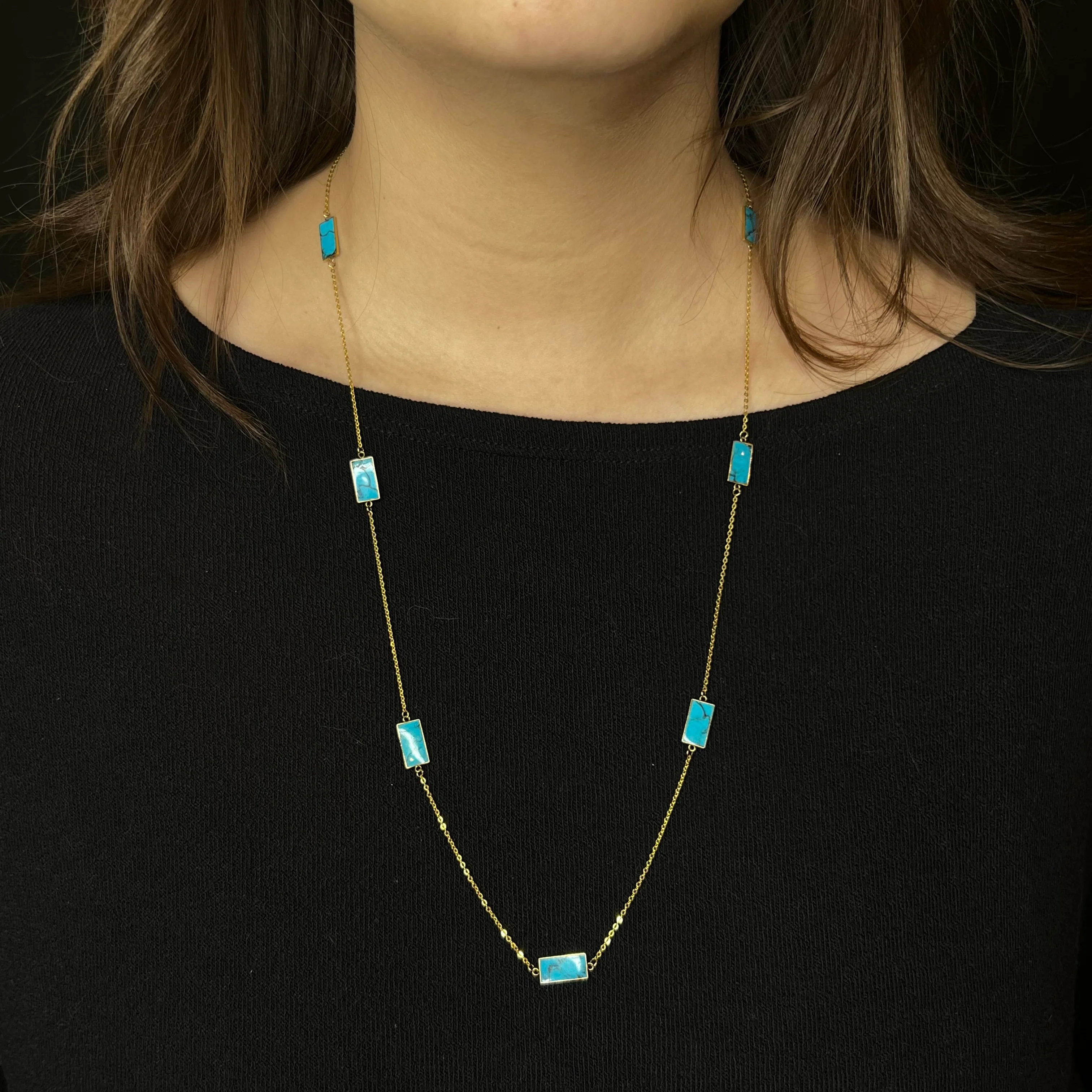 Cabochon Cut Turquoise Necklace in 14k Yellow Gold - Image 4