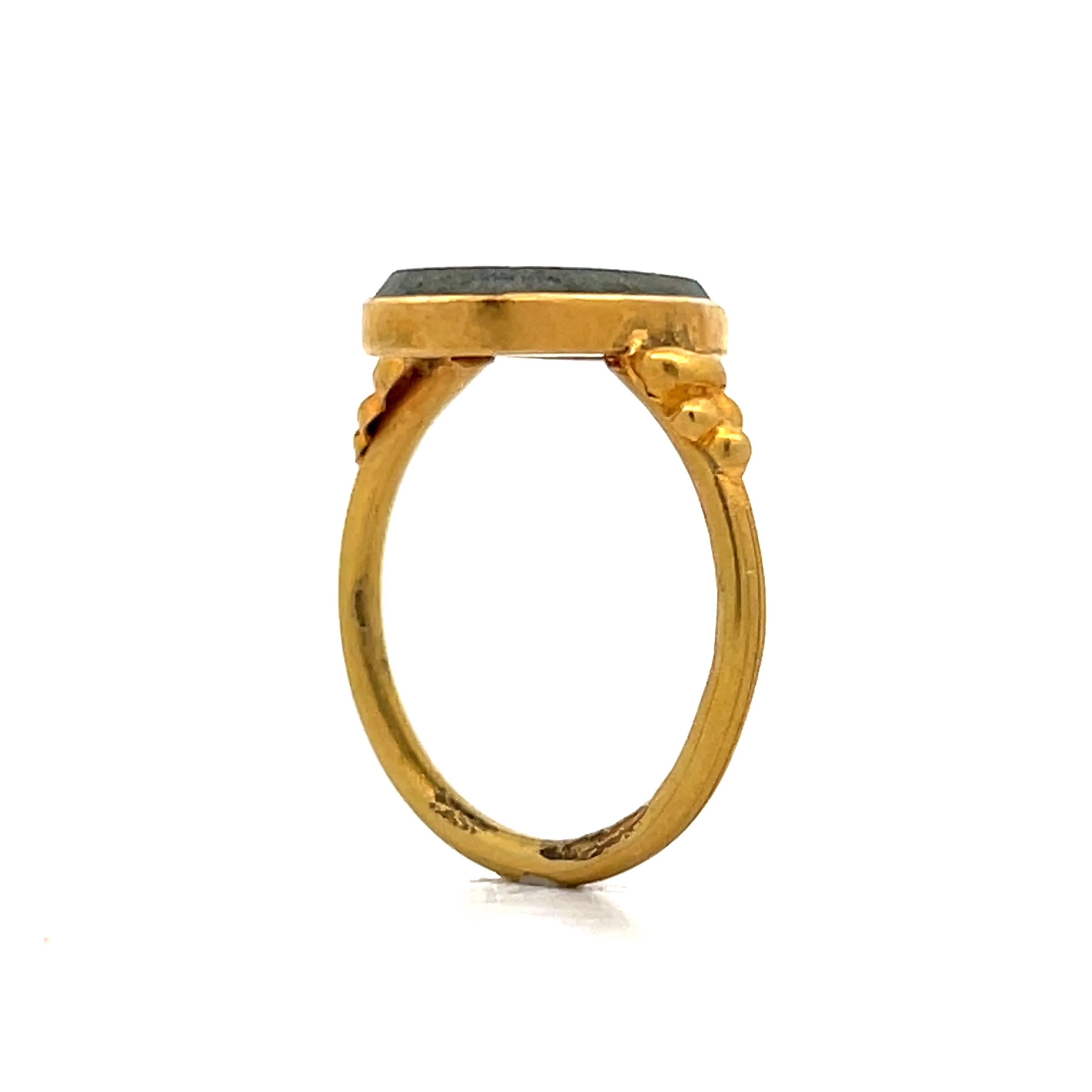 Carved Dolomite Swordfish Ring in 18k Yellow Gold - Image 5