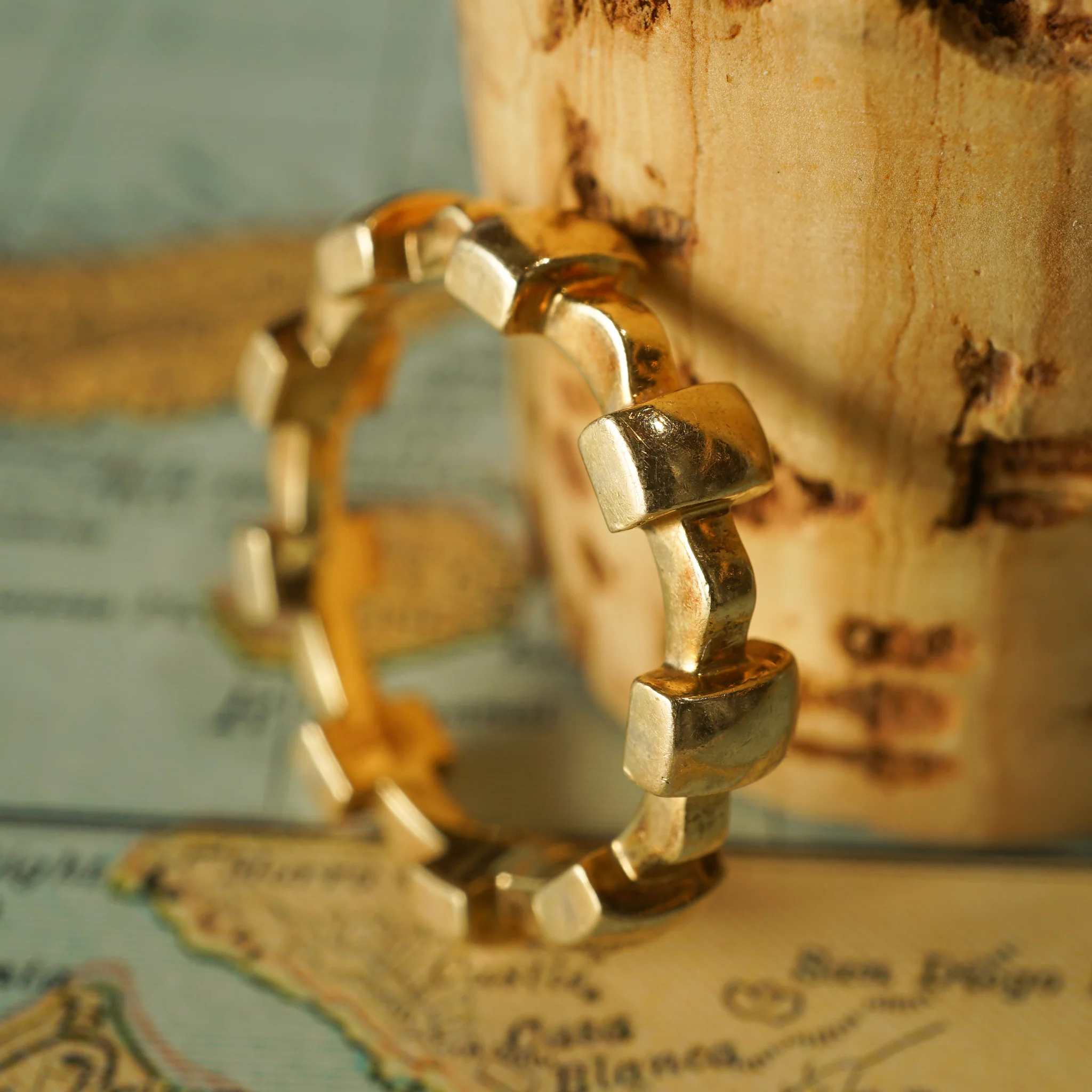 Chanel Stacking Band in 18k Yellow Gold - Image 6