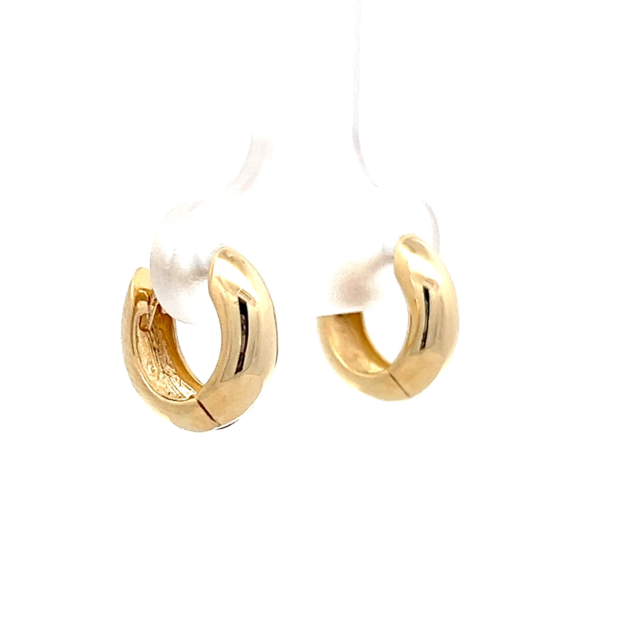 Chunky Huggie Hoop Earrings in 14k Yellow Gold - Image 3