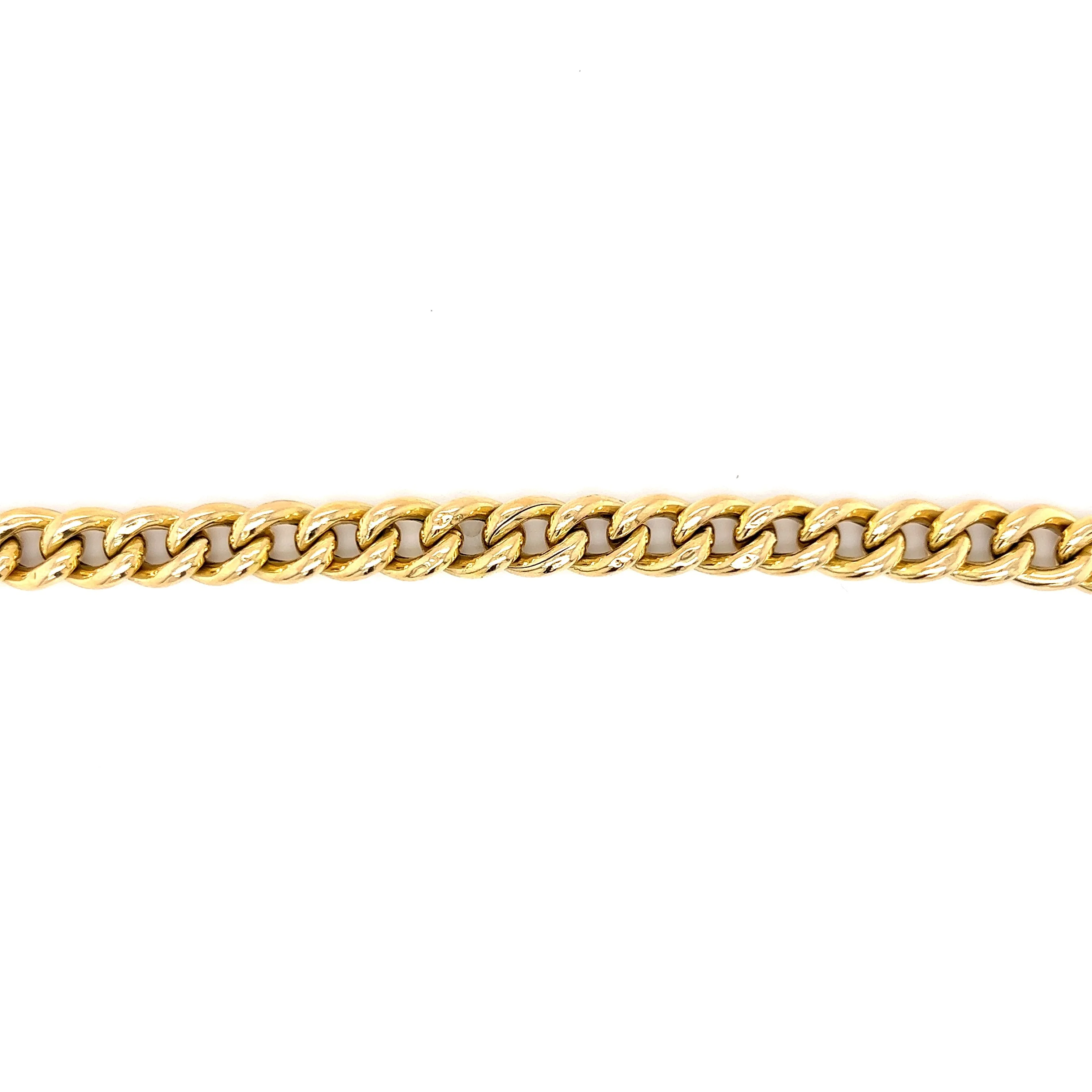 Classic Curb Link Bracelet in 14k Yellow Gold - Image 4