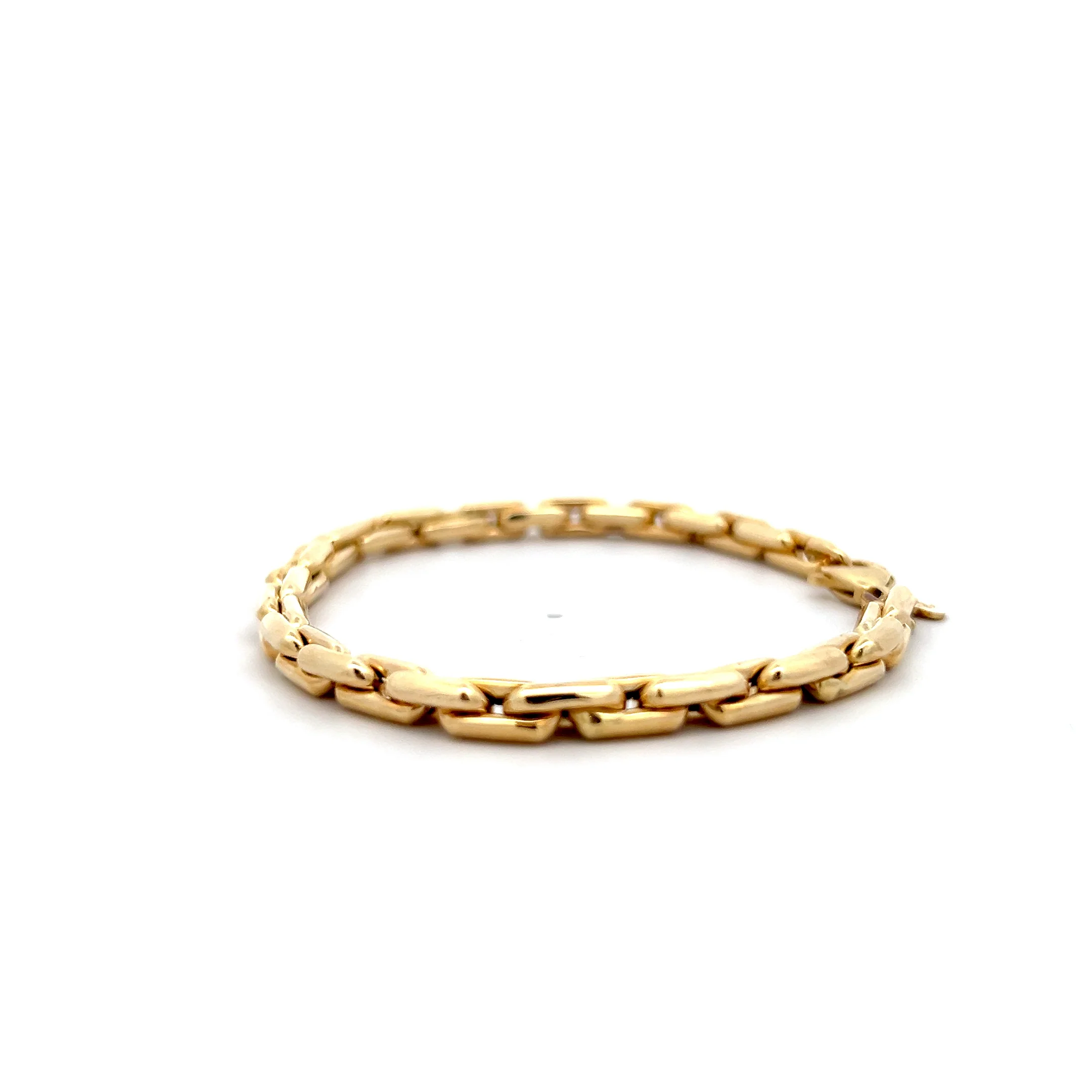 Classic Oval Link Chain Bracelet in 14k Yellow Gold - Image 2