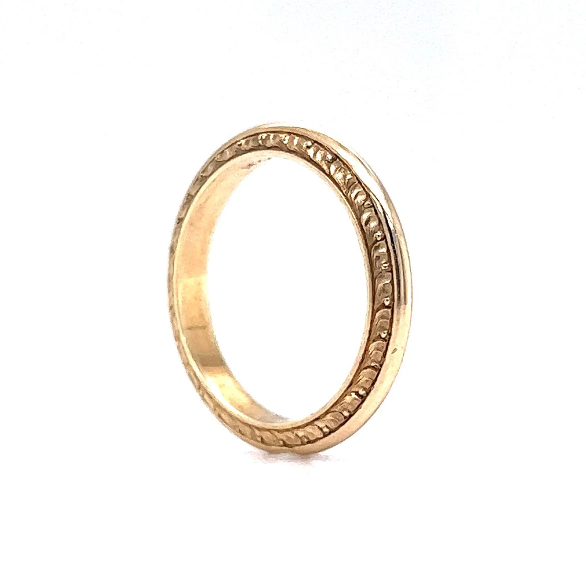 Vintage Retro Engraved Wedding Band in 14k Yellow Gold - Image 5