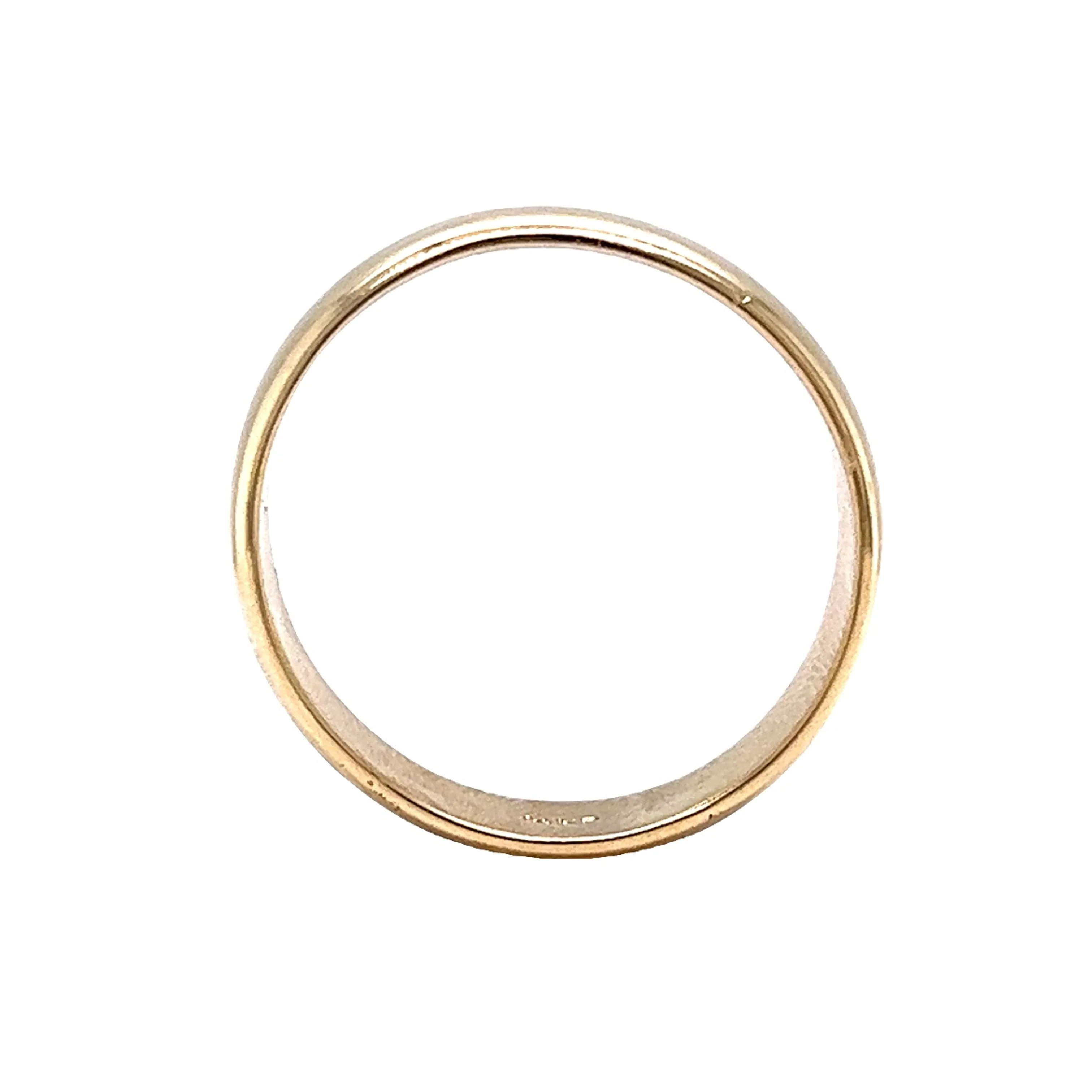 Men's Classic Half-Round Wedding Band in 14k Yellow Gold - Image 4