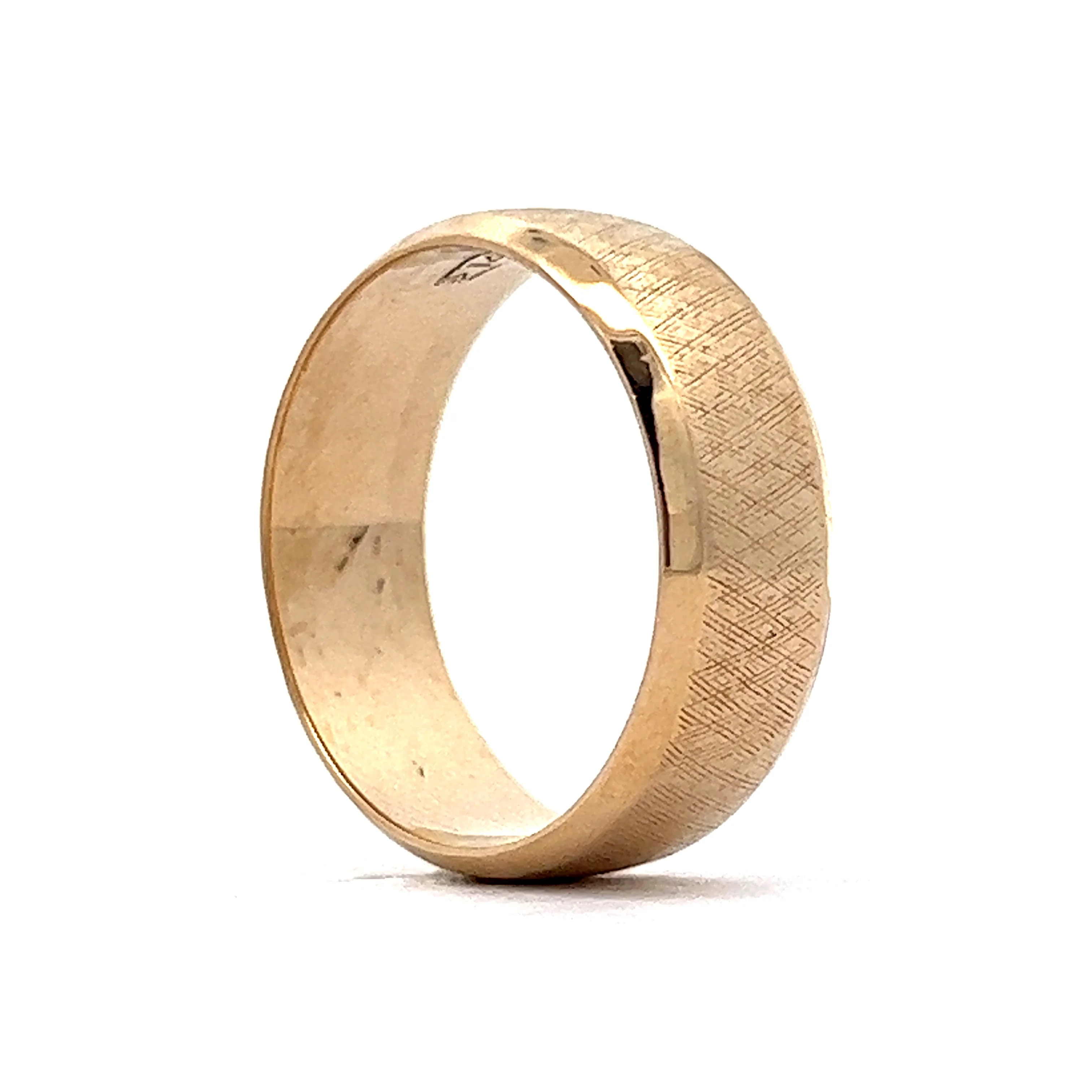 Vintage Mid-Century Men's Etched Texture Wedding Band in 14k Yellow Gold - Image 5