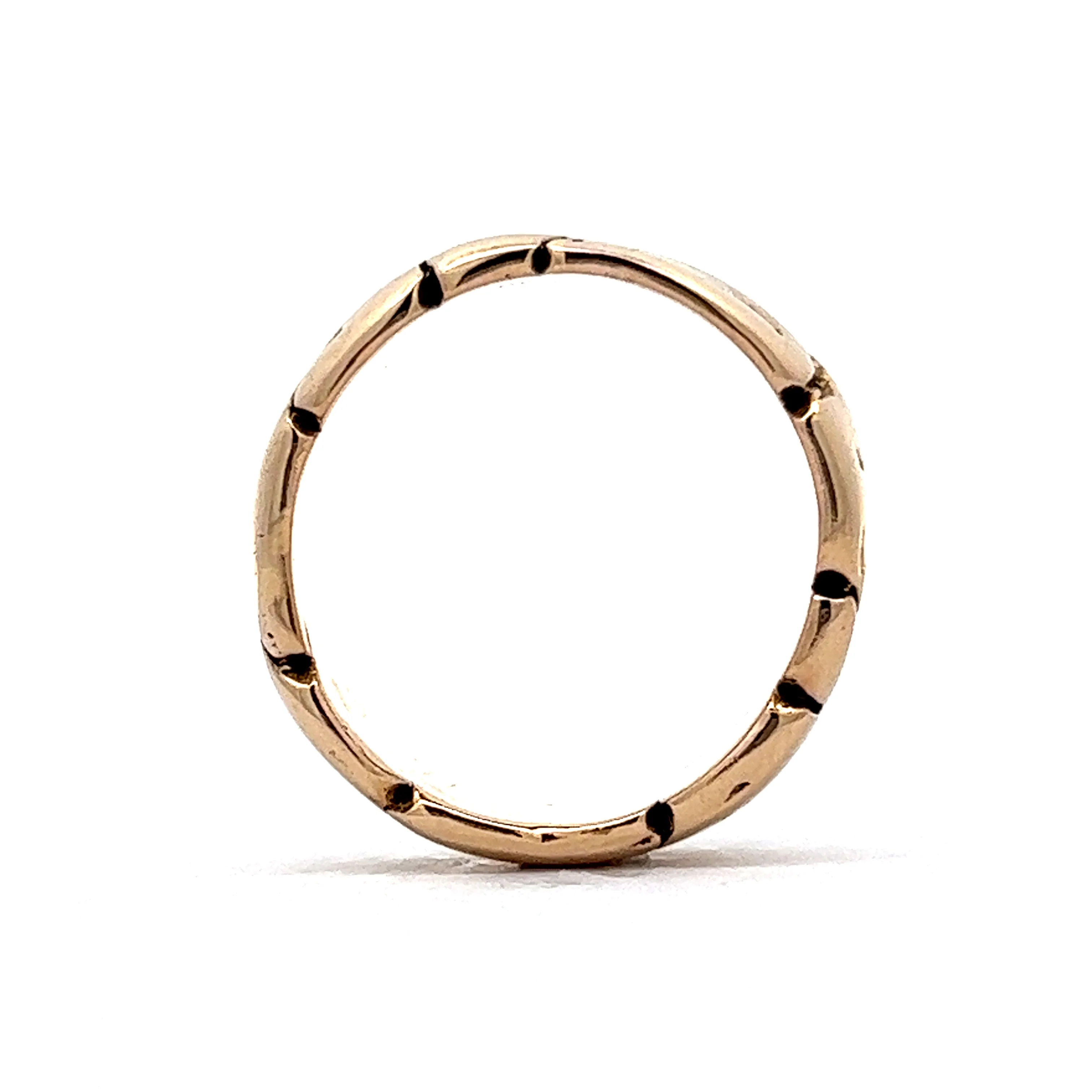 Men's 8mm Cobblestone Texture Wedding Band in 14k Yellow Gold - Image 4