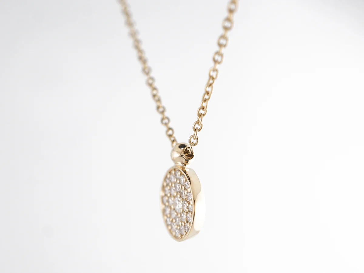 Cluster Diamond Disc Pendant Necklace in 14k Yellow Gold - Image 3