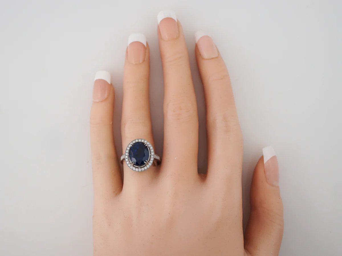 Cocktail Ring Modern 6.31 Oval Cut No Heat Sapphire & Diamonds in Platinum - Image 6