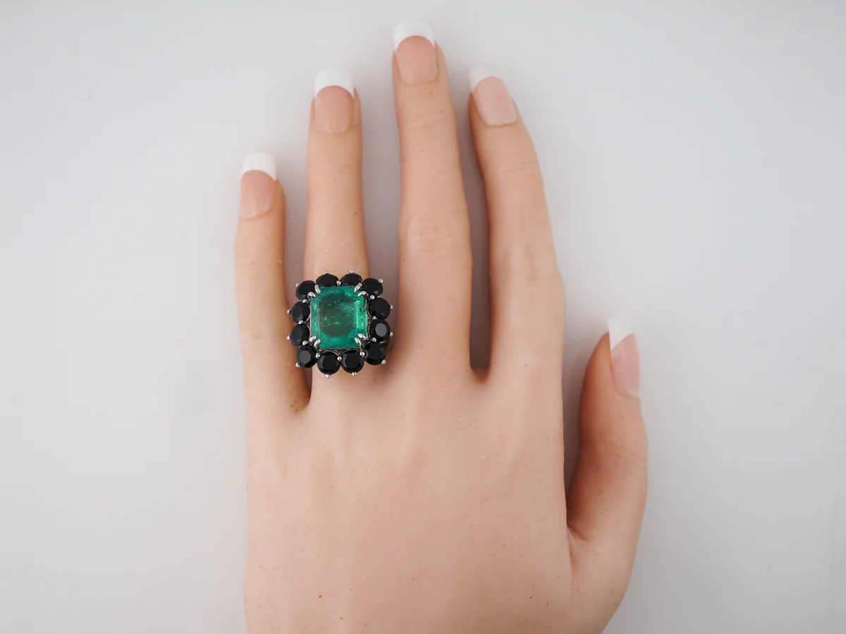 Cocktail Ring Modern 7.89 GIA Emerald Cut Emerald in Platinum - Image 5