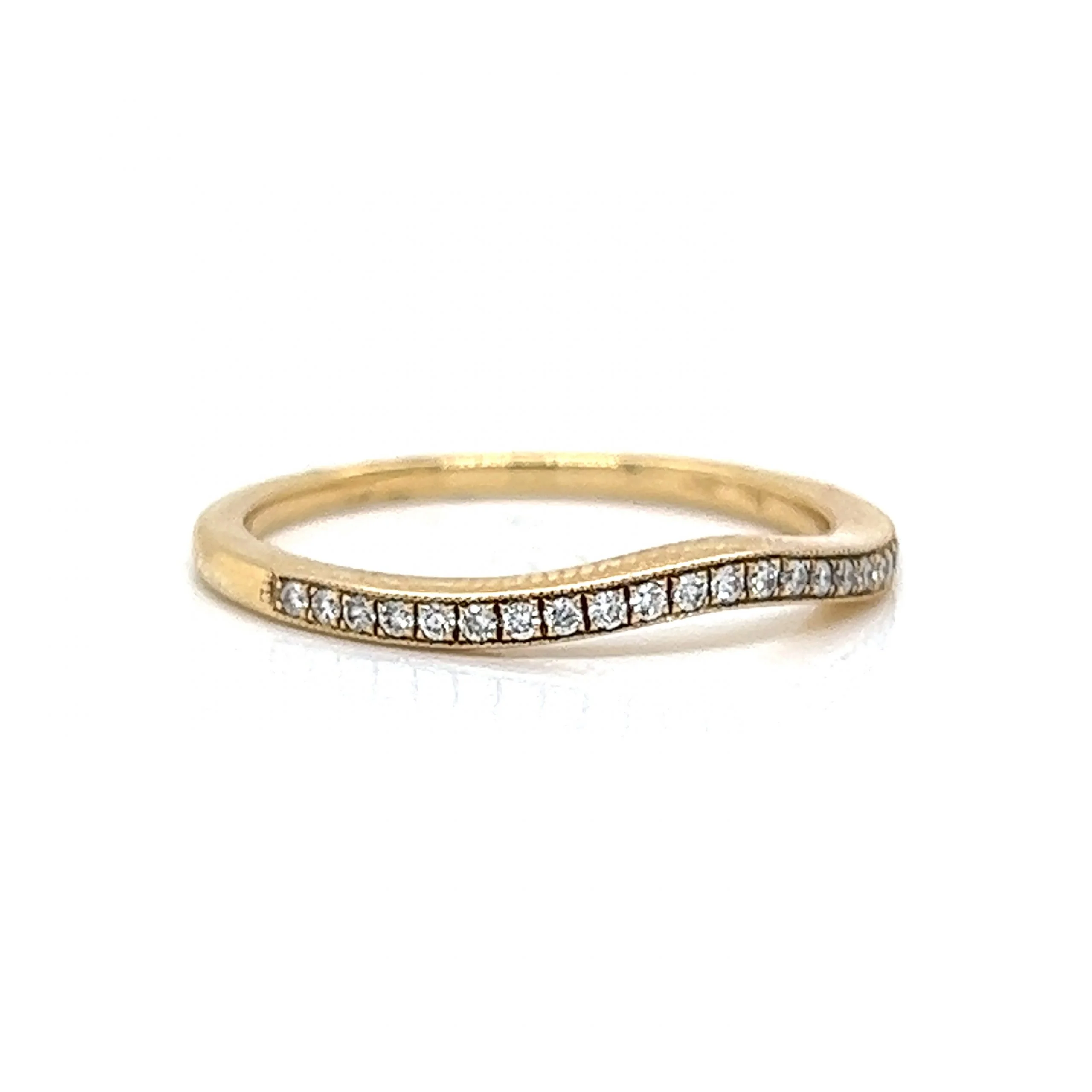 Contoured Milgrain Diamond Wedding Band in 14k Yellow Gold - Image 3