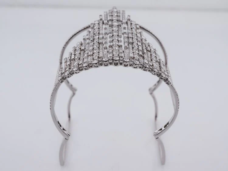 Cuff Bangle Bracelet Modern 7.35 Round Brilliant & Baguette Cut Diamonds in 18k White Gold - Image 4